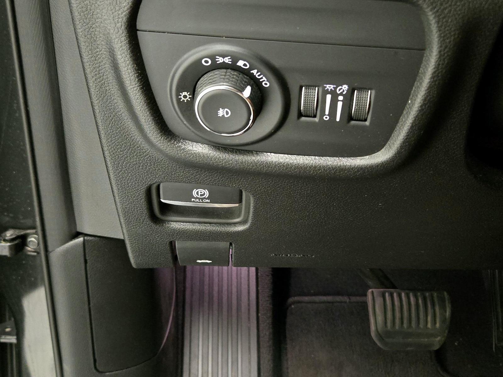 2023 Jeep Grand Cherokee Limited - Photo 14