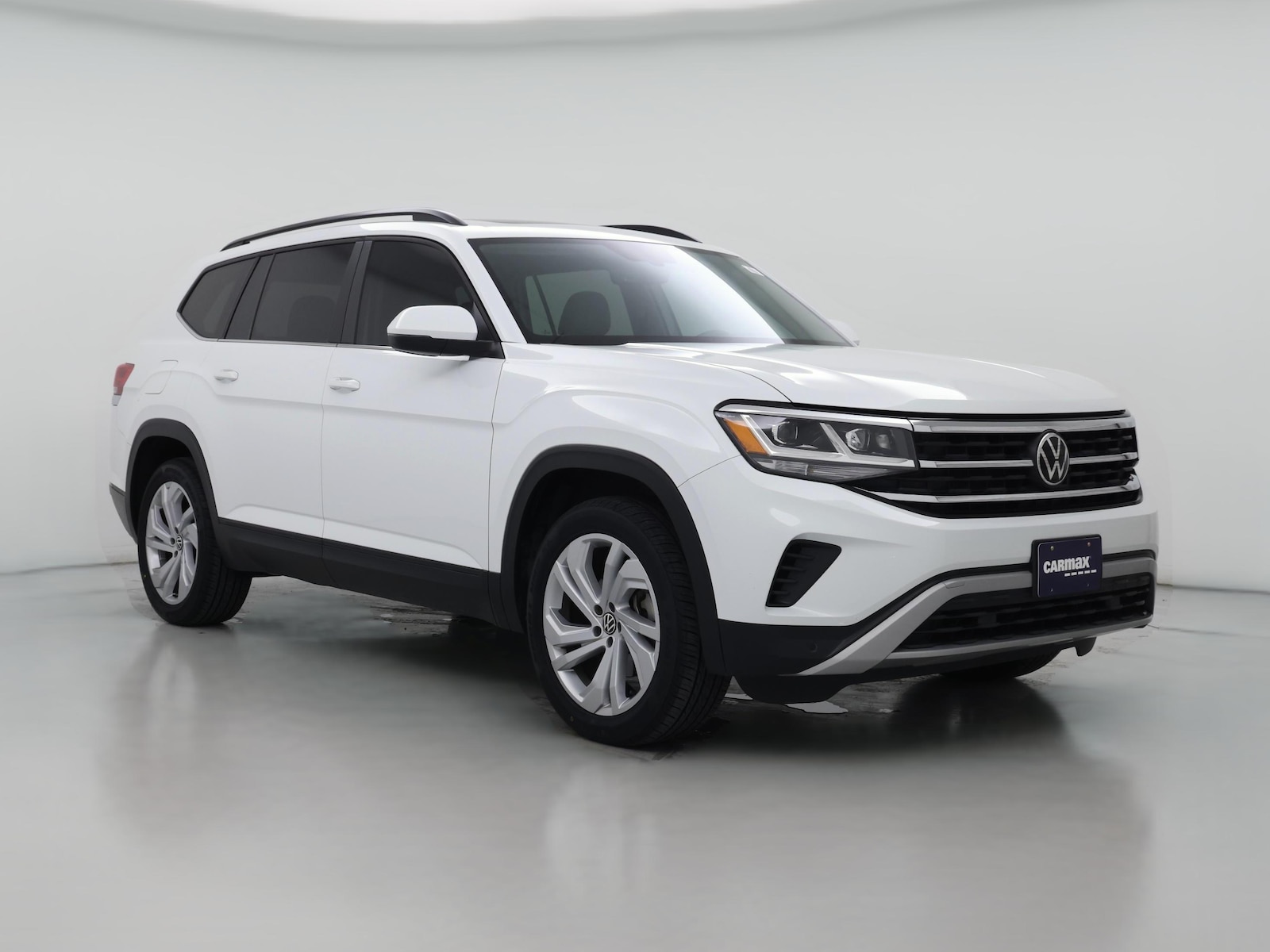 2023 Volkswagen Atlas SE w/Tech - Photo 1
