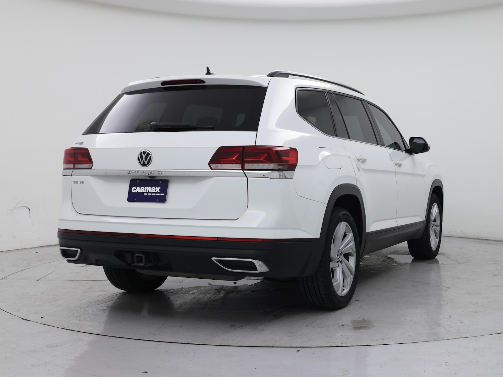 2023 Volkswagen Atlas SE w/Tech - Photo 9