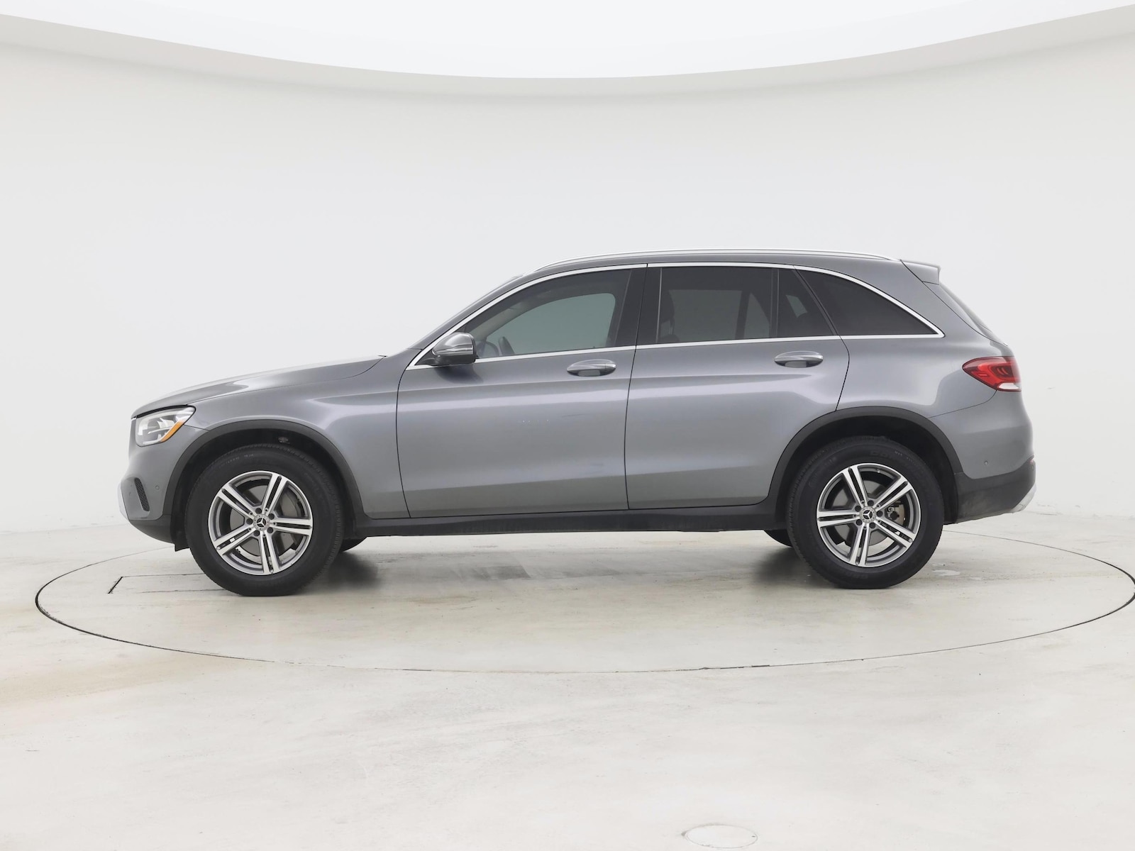 2021 Mercedes-Benz GLC GLC300 - Photo 4