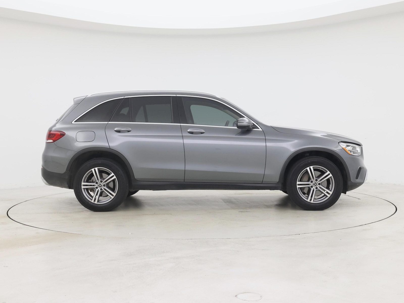 2021 Mercedes-Benz GLC GLC300 - Photo 8
