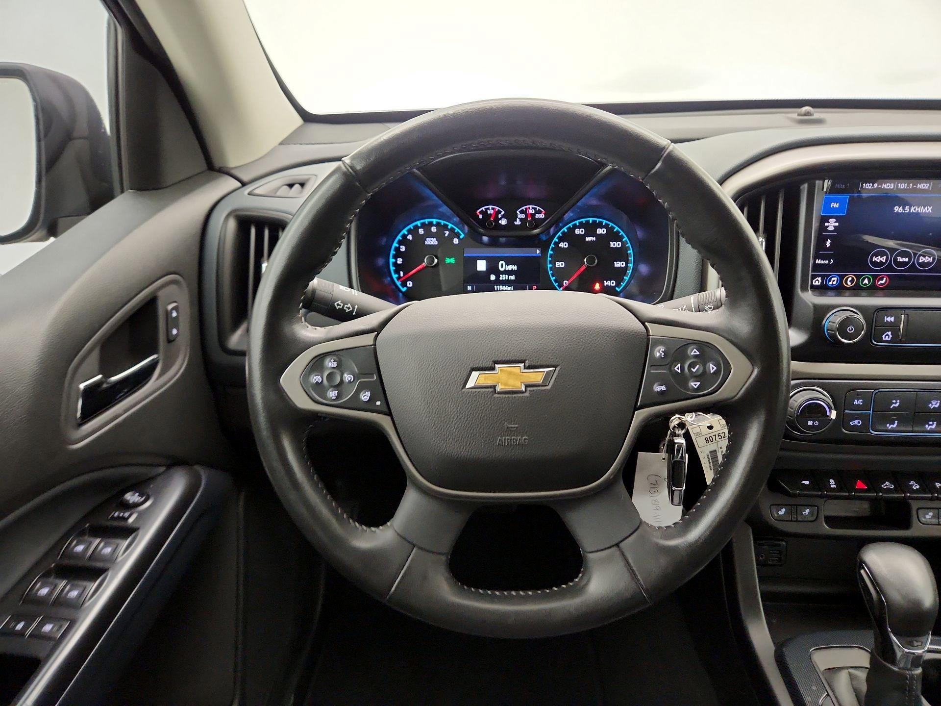 Thumbnail: 2022 Chevrolet Colorado - 10