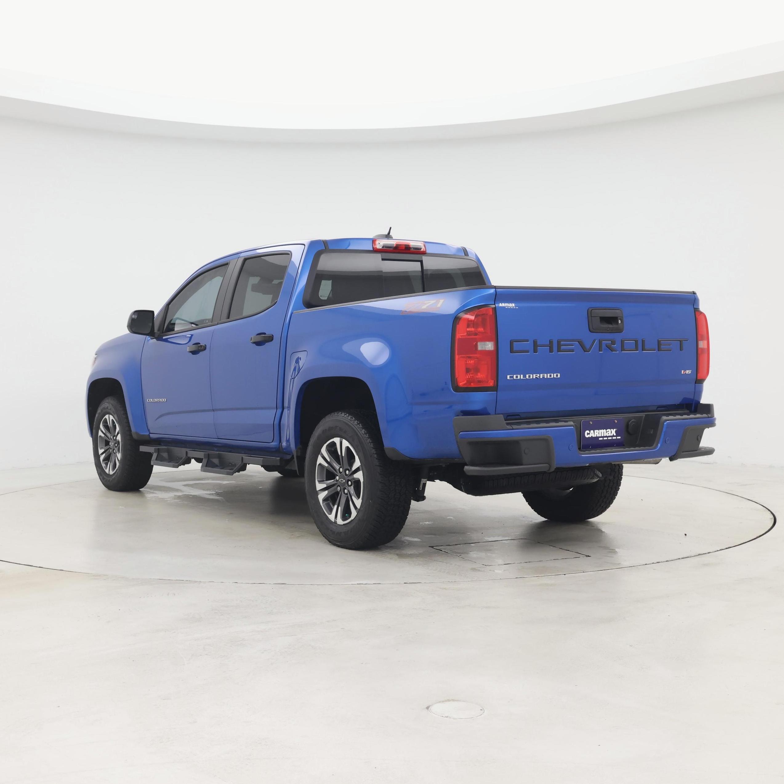 Thumbnail: 2022 Chevrolet Colorado - 2