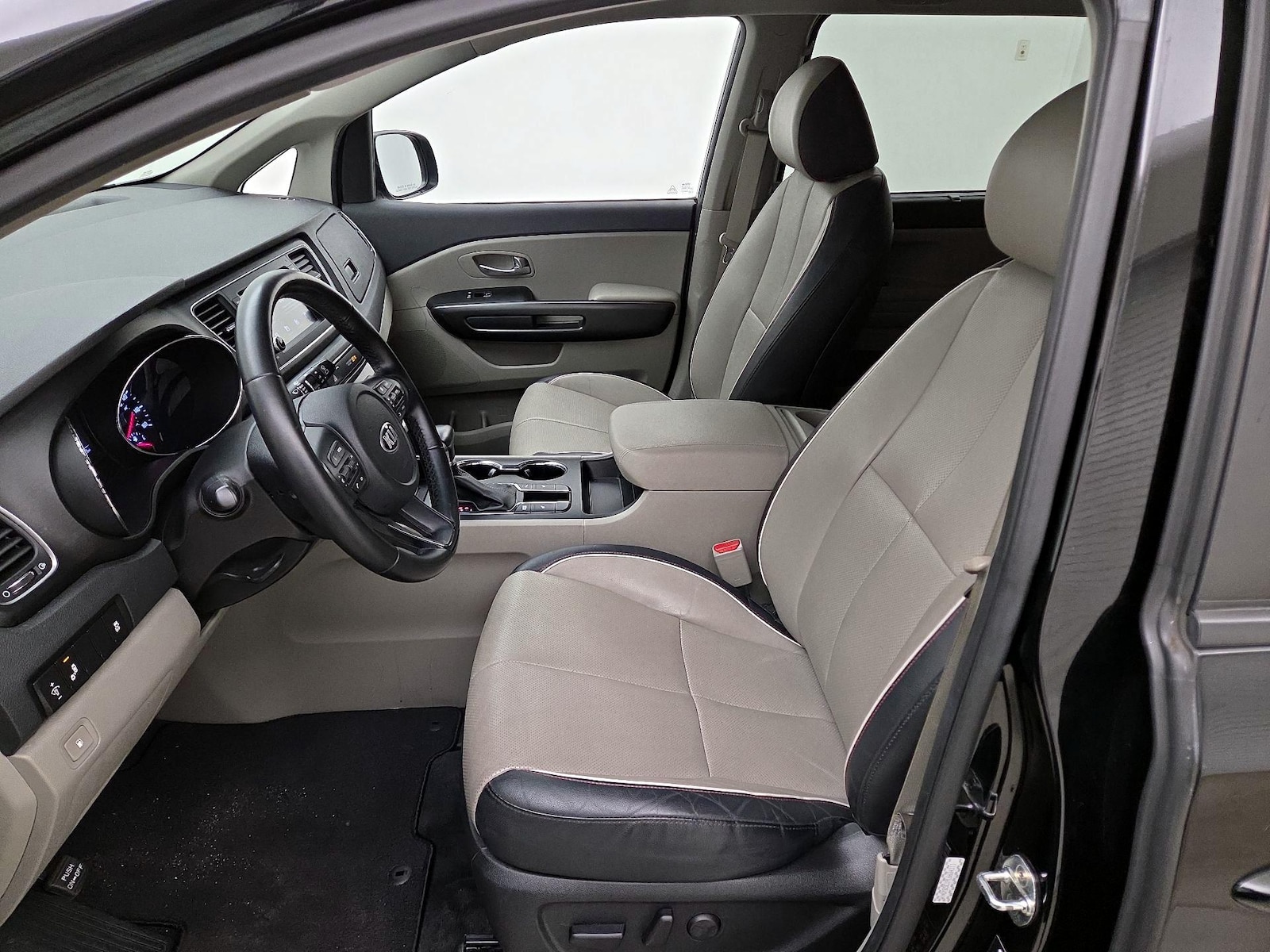 2020 Kia Sedona EX - Photo 12