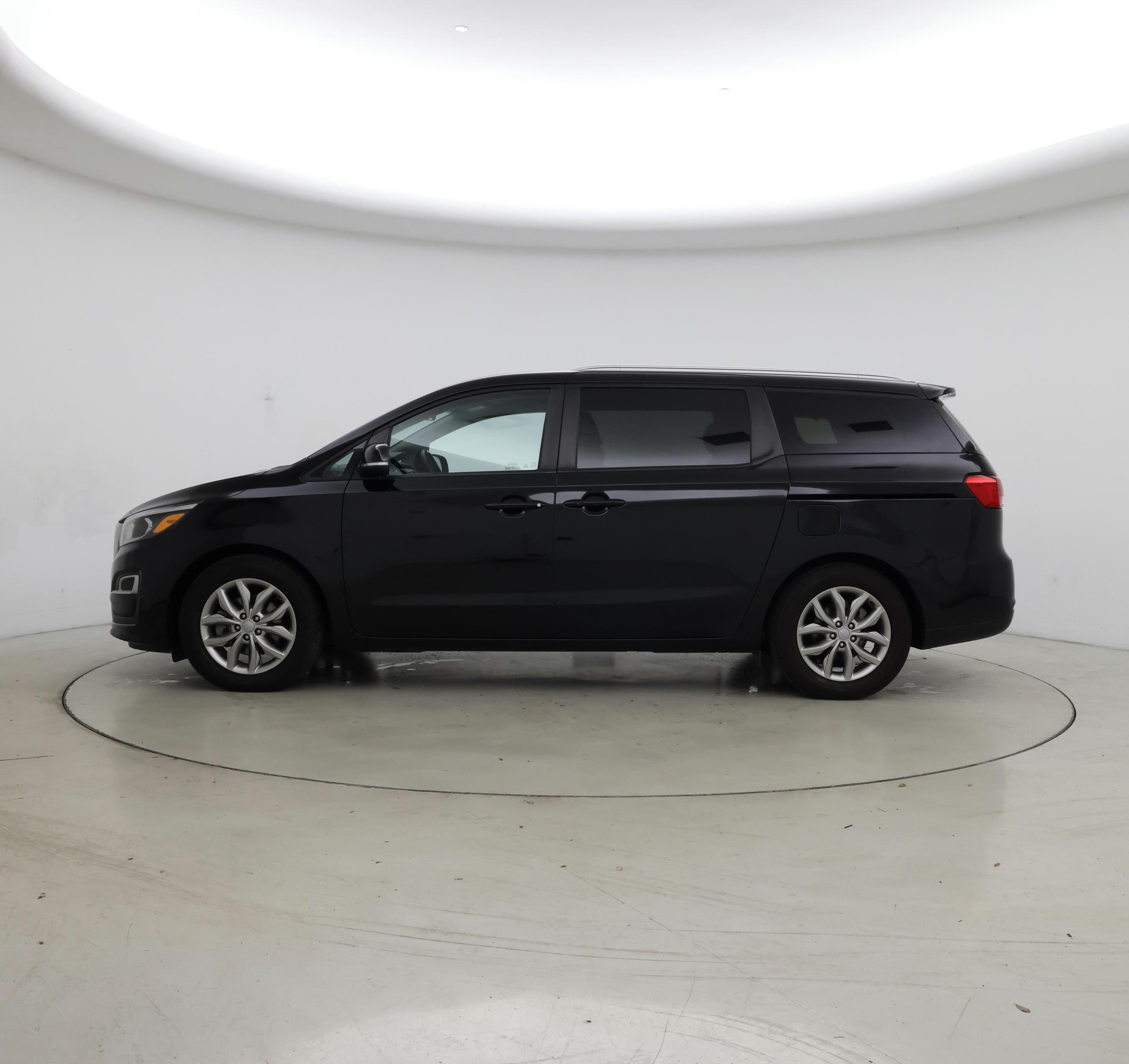 Thumbnail: 2020 Kia Sedona - 3