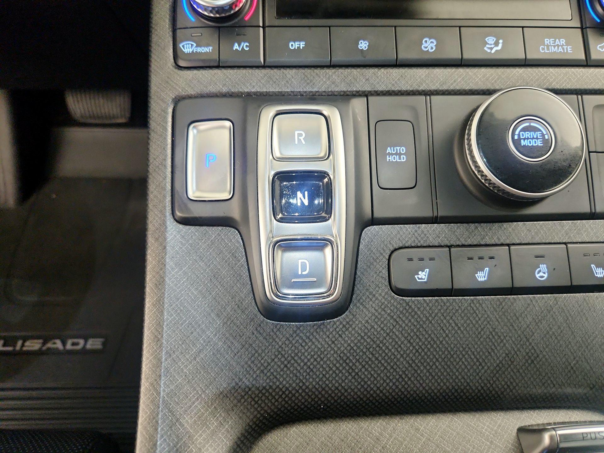 Thumbnail: 2023 Hyundai Palisade - 17