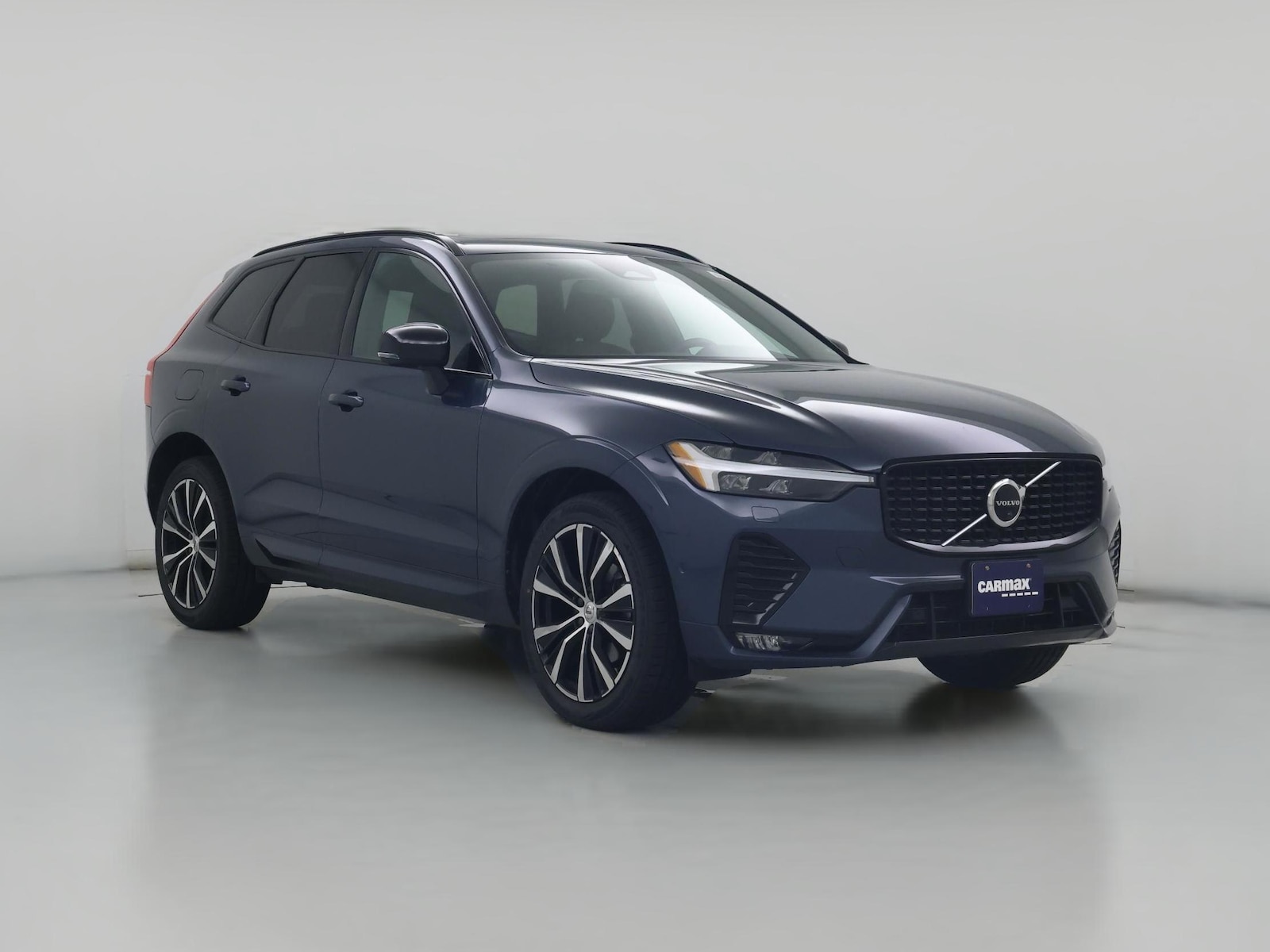 2023 Volvo XC60 Plus