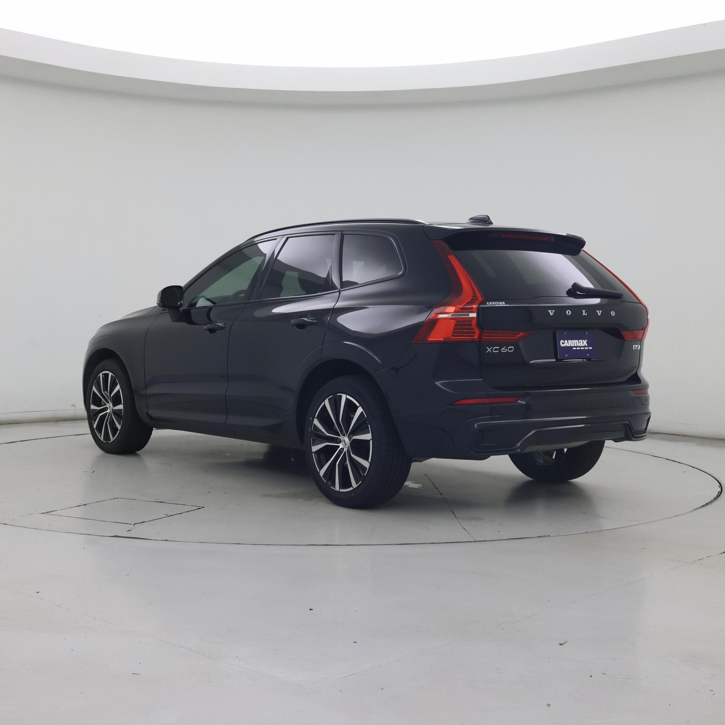 Thumbnail: 2023 Volvo XC60 - 2