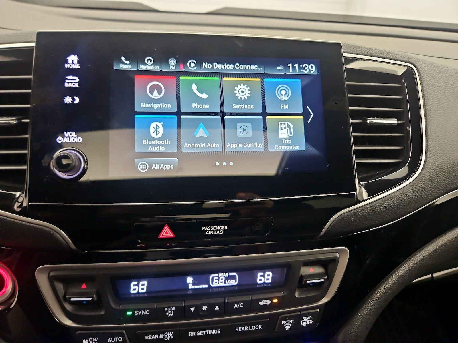 2025 Honda Passport Black Edition - Photo 17