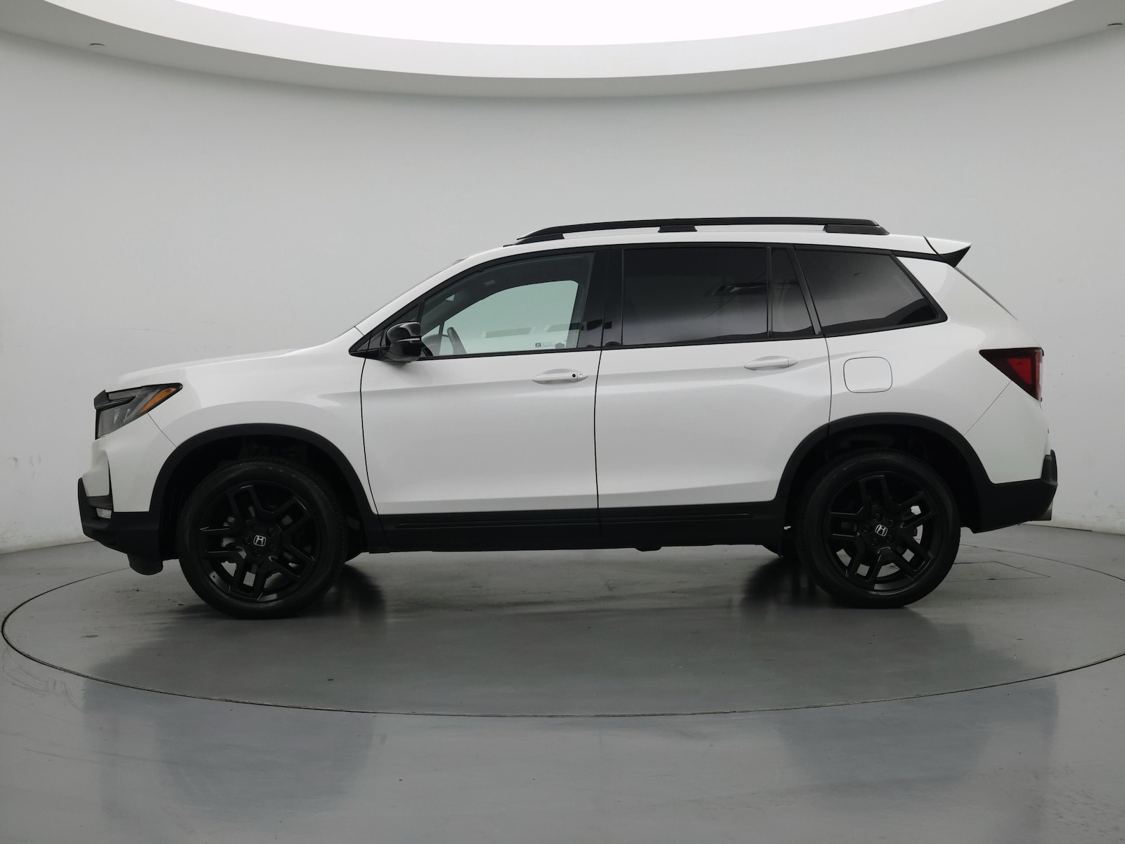 2025 Honda Passport Black Edition - Photo 4