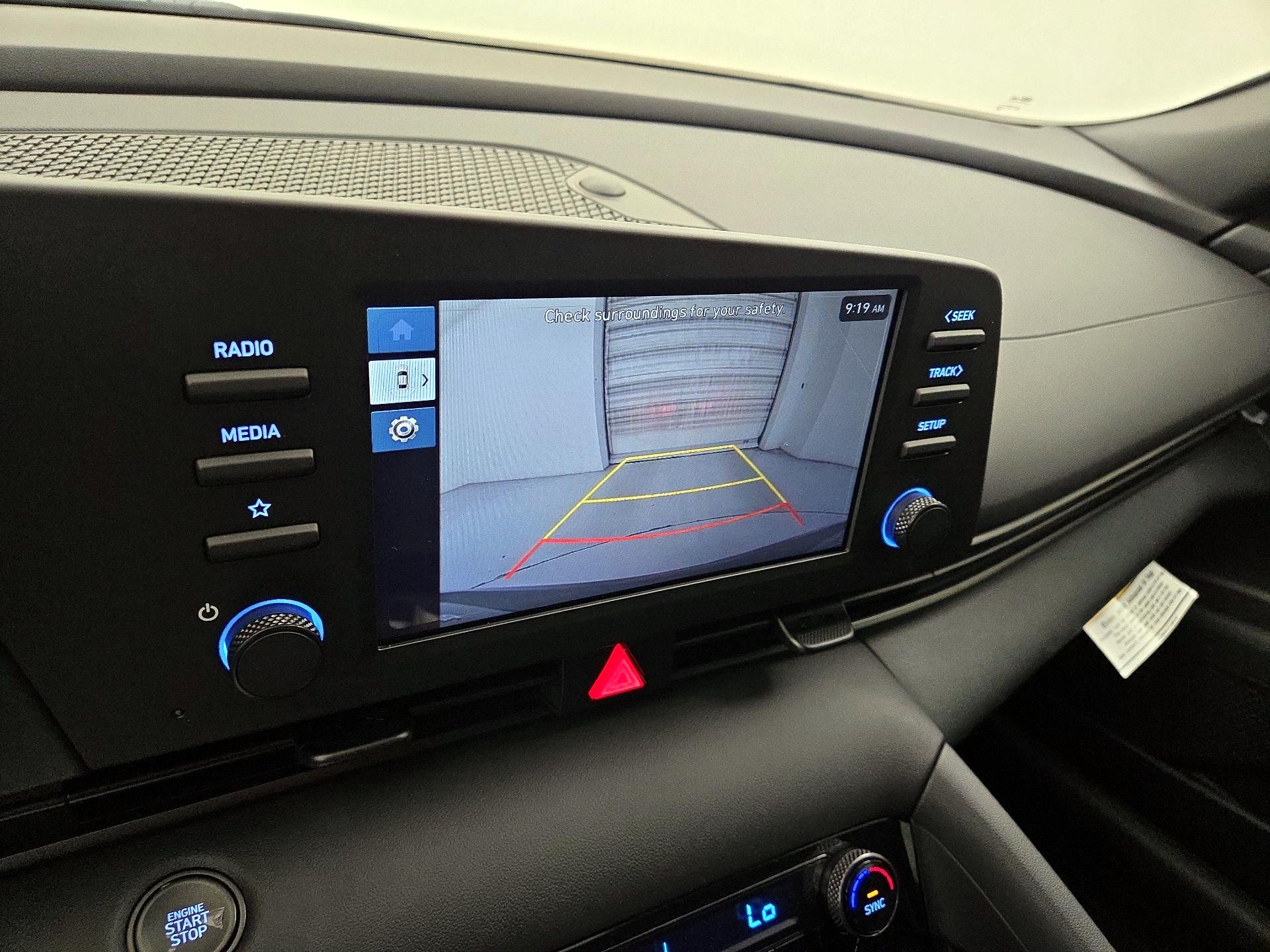 Thumbnail: 2025 Hyundai Elantra - 14