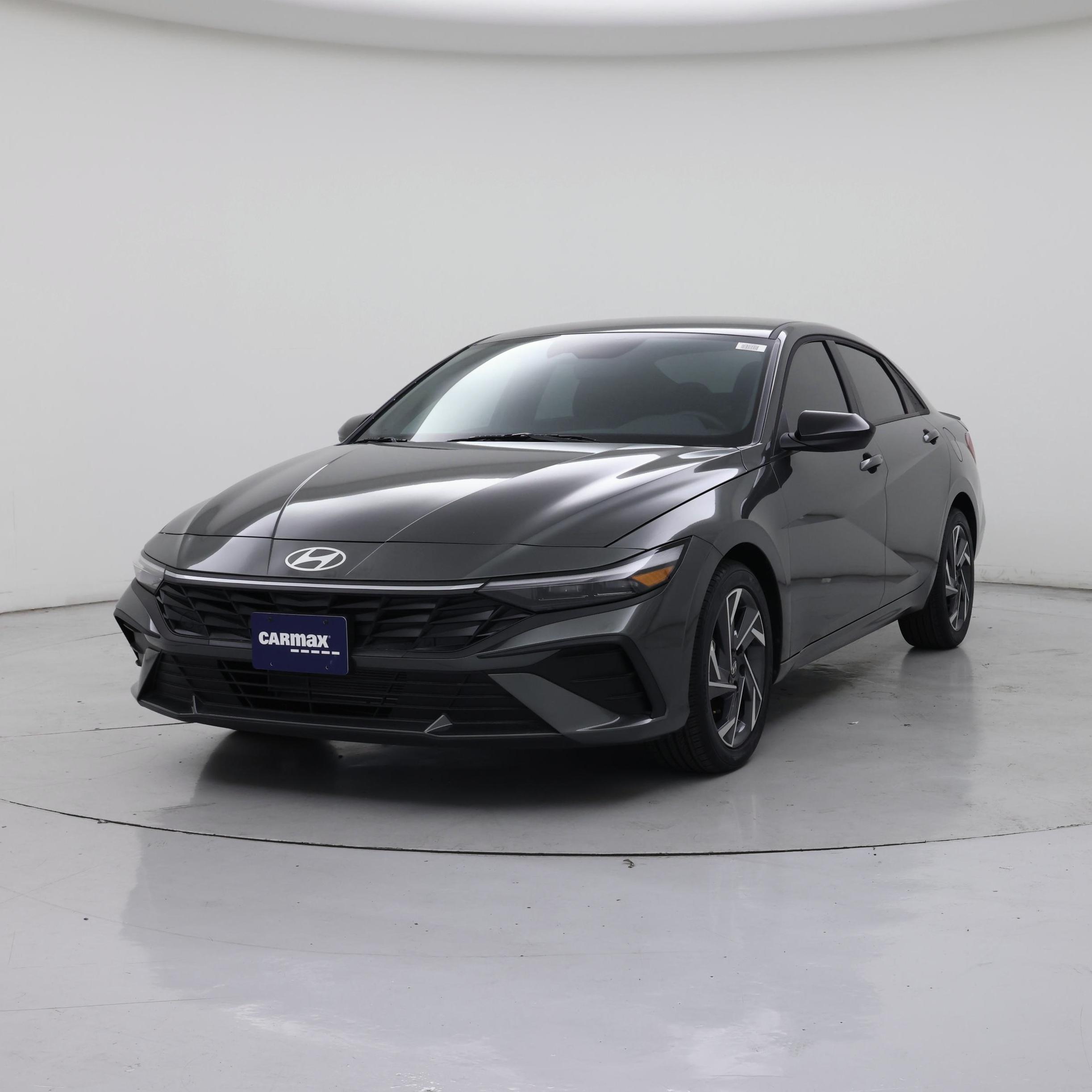 Thumbnail: 2025 Hyundai Elantra - 4