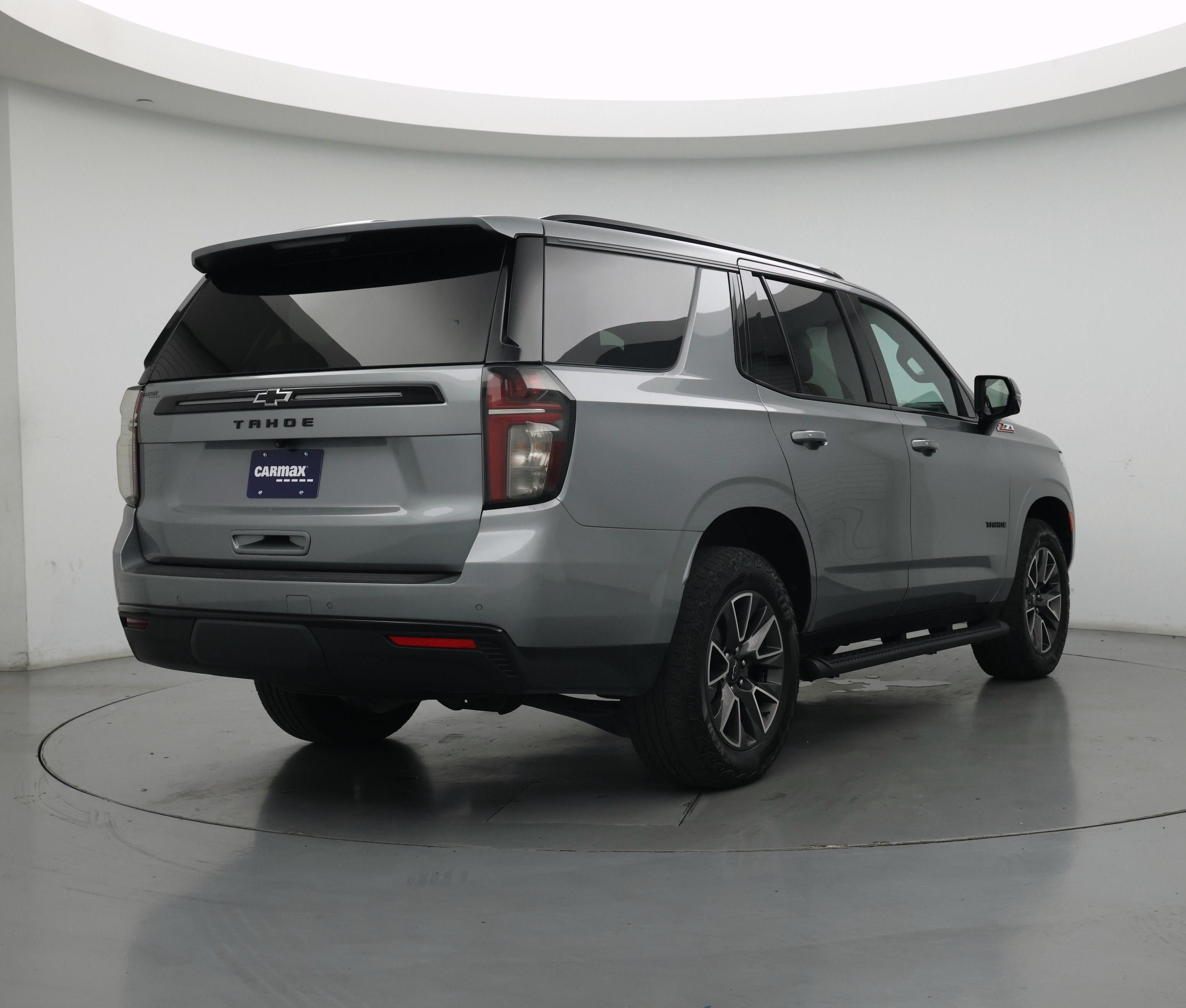 Thumbnail: 2023 Chevrolet Tahoe - 8