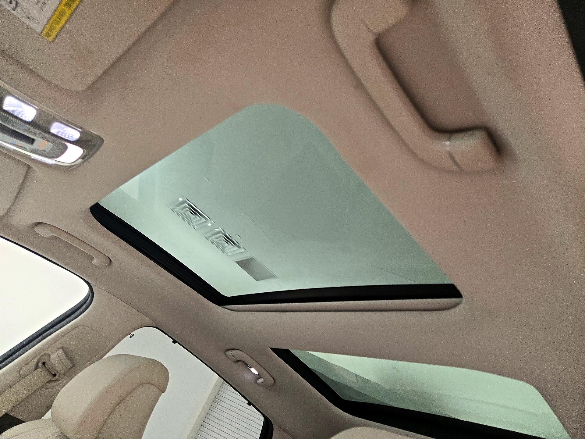Thumbnail: 2024 Genesis GV80 - 20