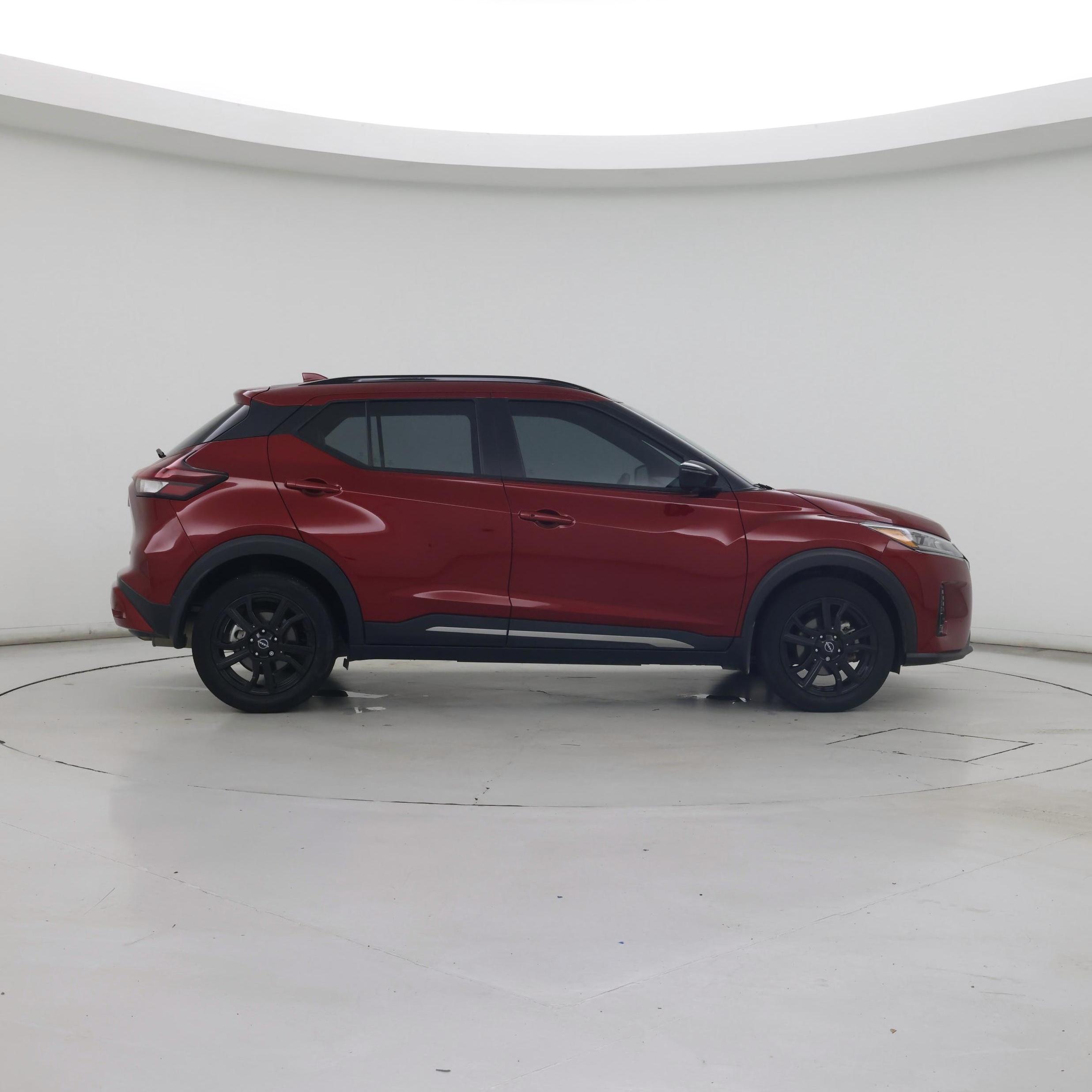 Thumbnail: 2024 Nissan Kicks - 7