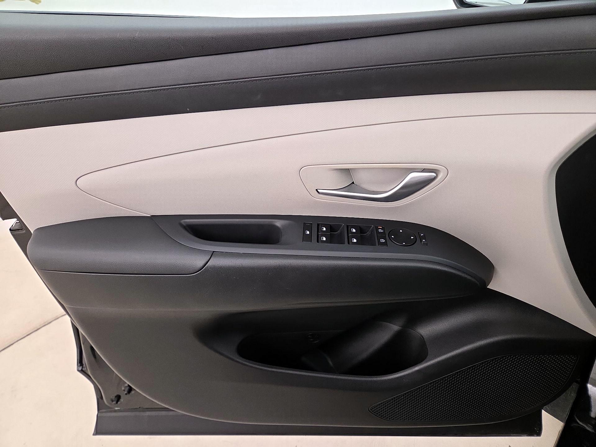 Thumbnail: 2025 Hyundai Tucson - 12