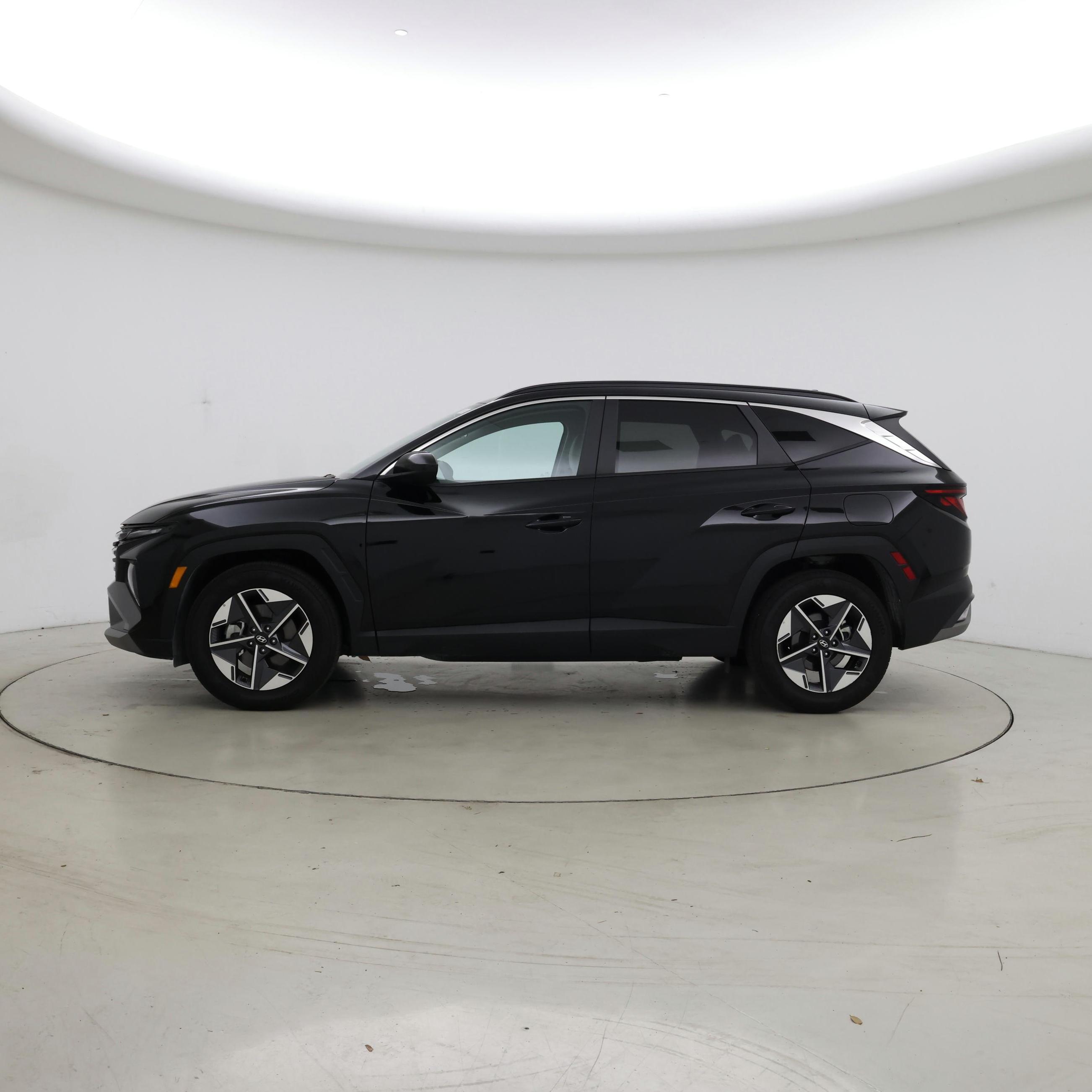 Thumbnail: 2025 Hyundai Tucson - 3