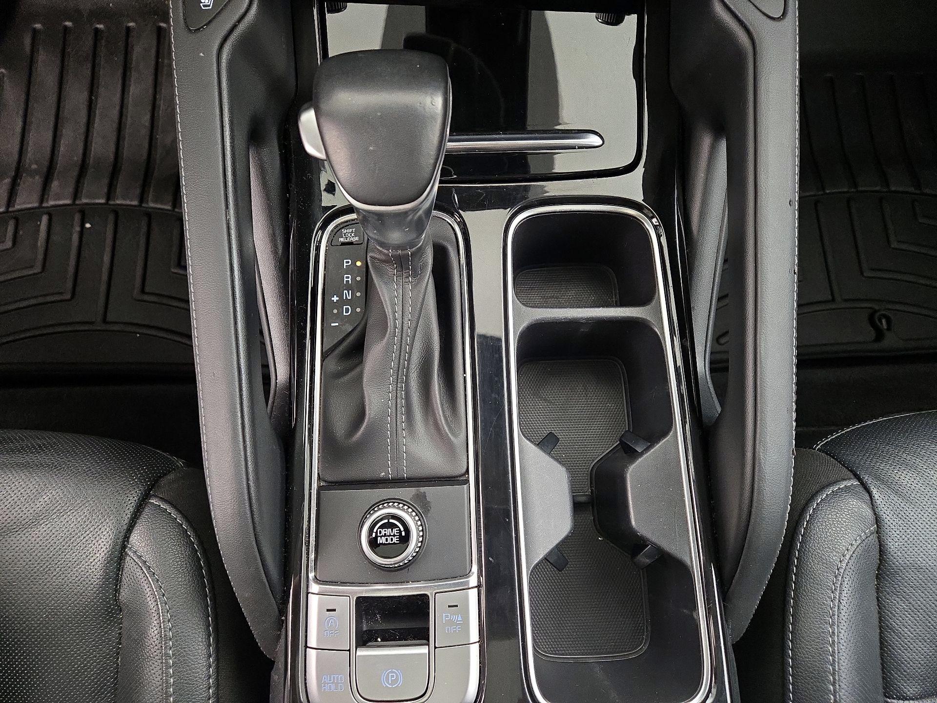 Thumbnail: 2021 Kia Telluride - 18