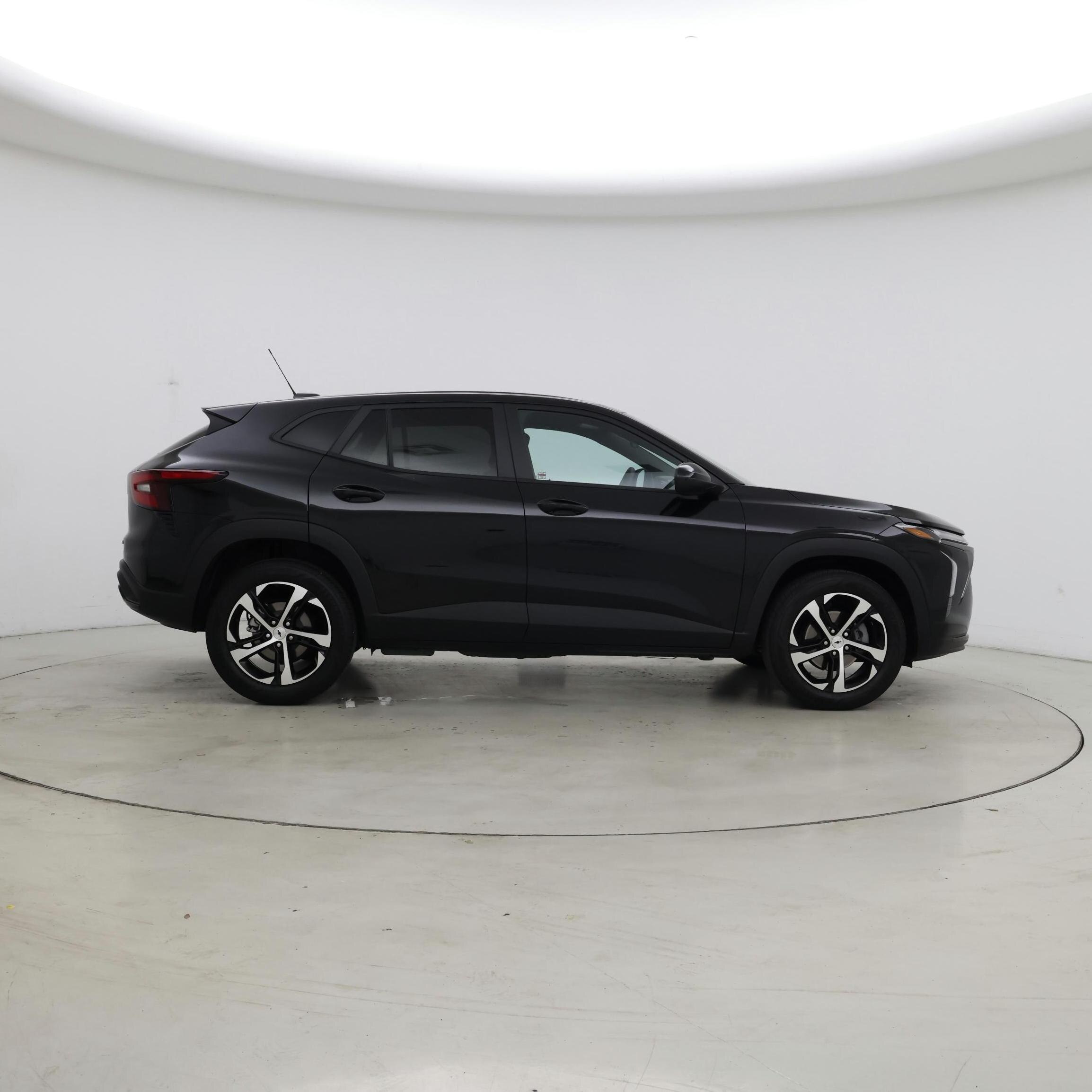 Thumbnail: 2025 Chevrolet Trax - 7