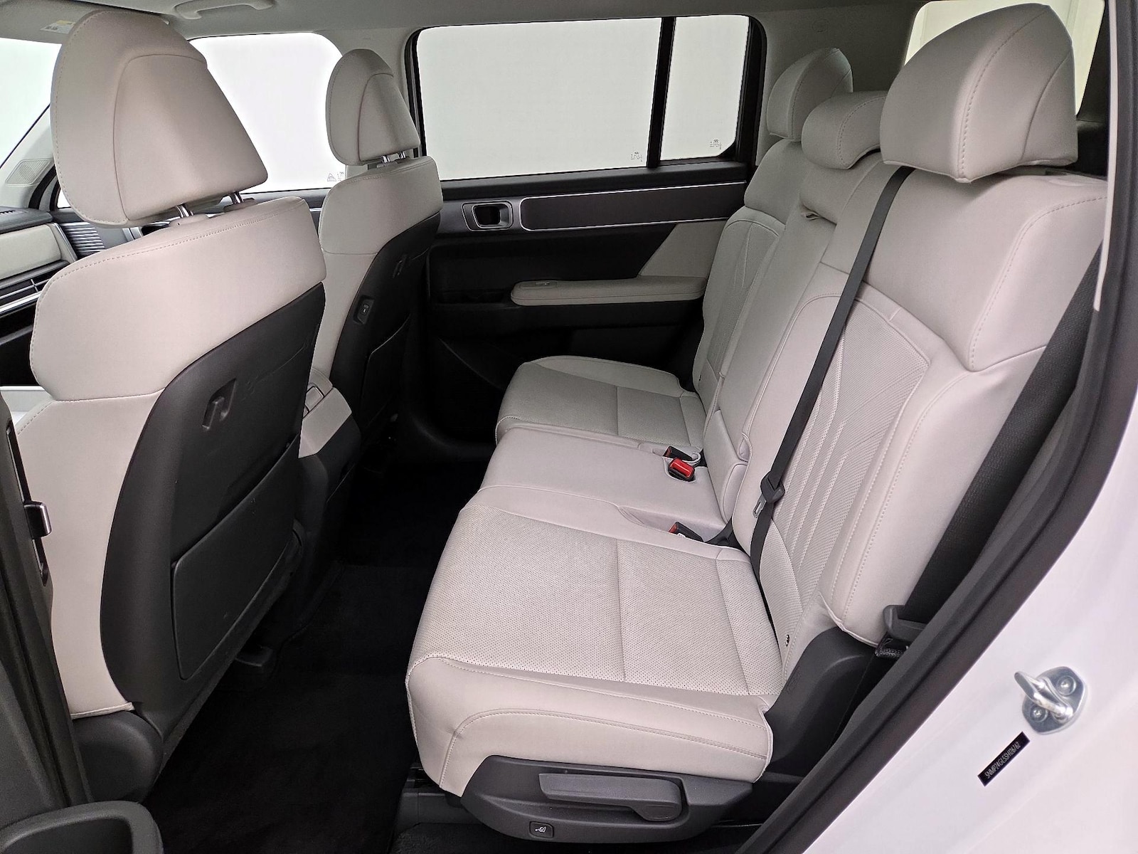 2025 Hyundai Santa Fe SEL - Photo 20
