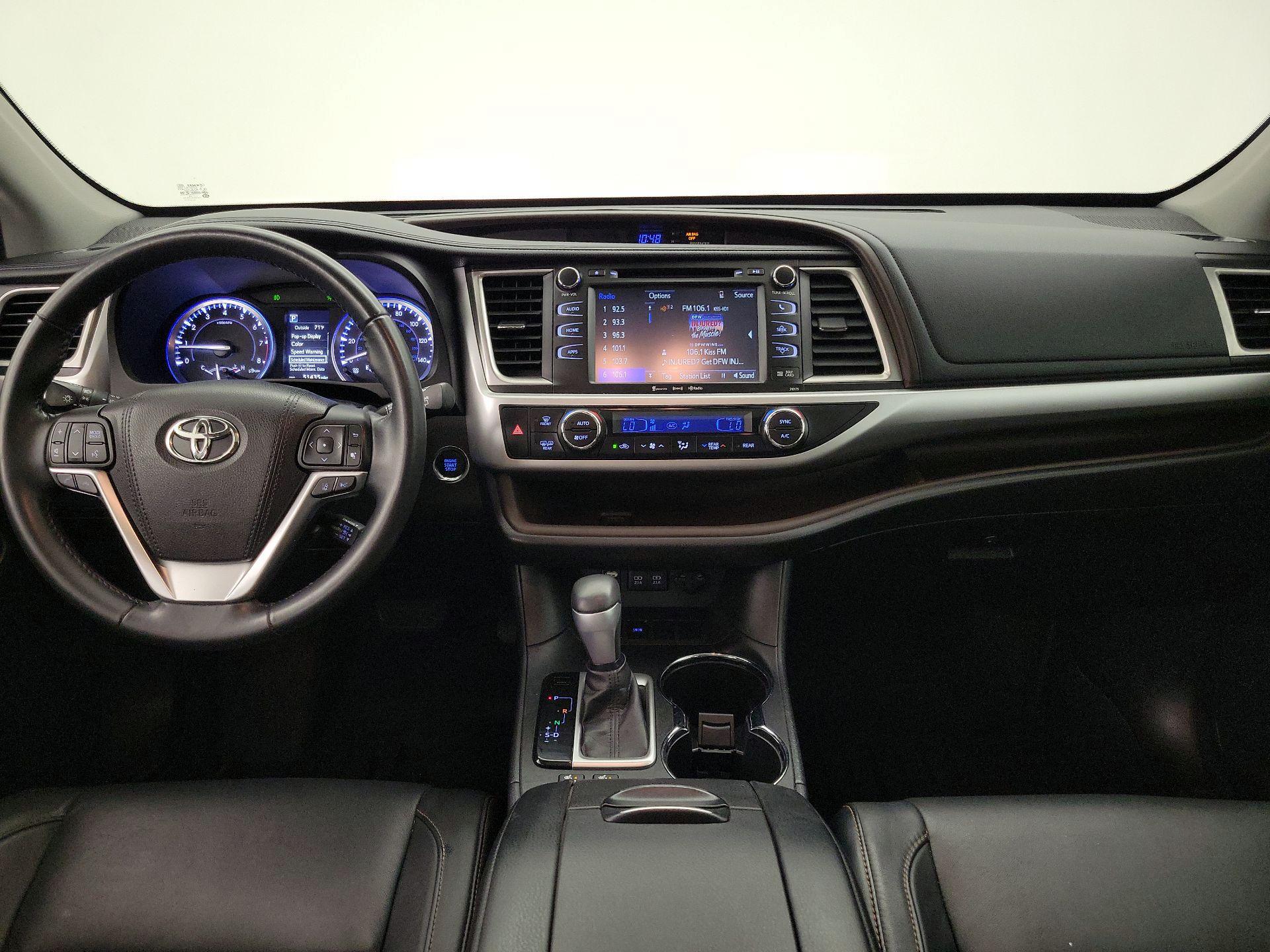Thumbnail: 2017 Toyota Highlander - 9