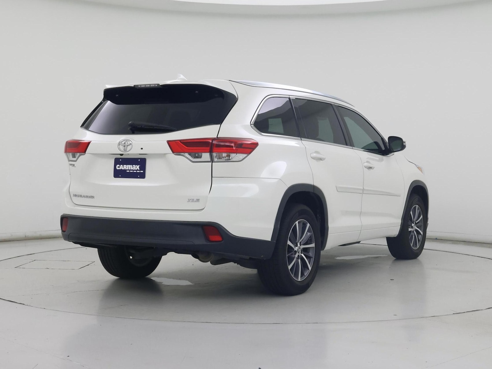 2017 Toyota Highlander XLE - Photo 9