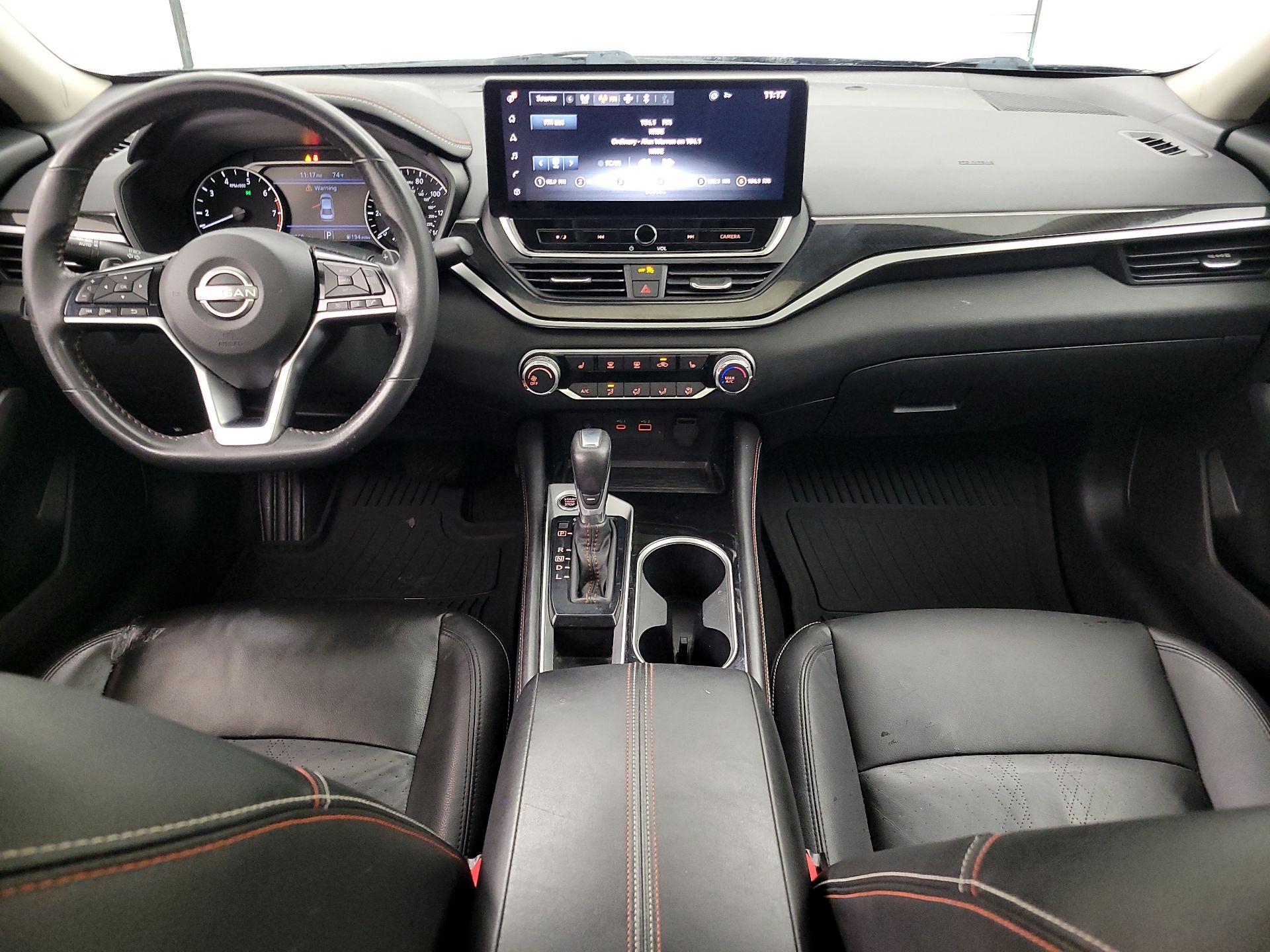 Thumbnail: 2023 Nissan Altima - 9