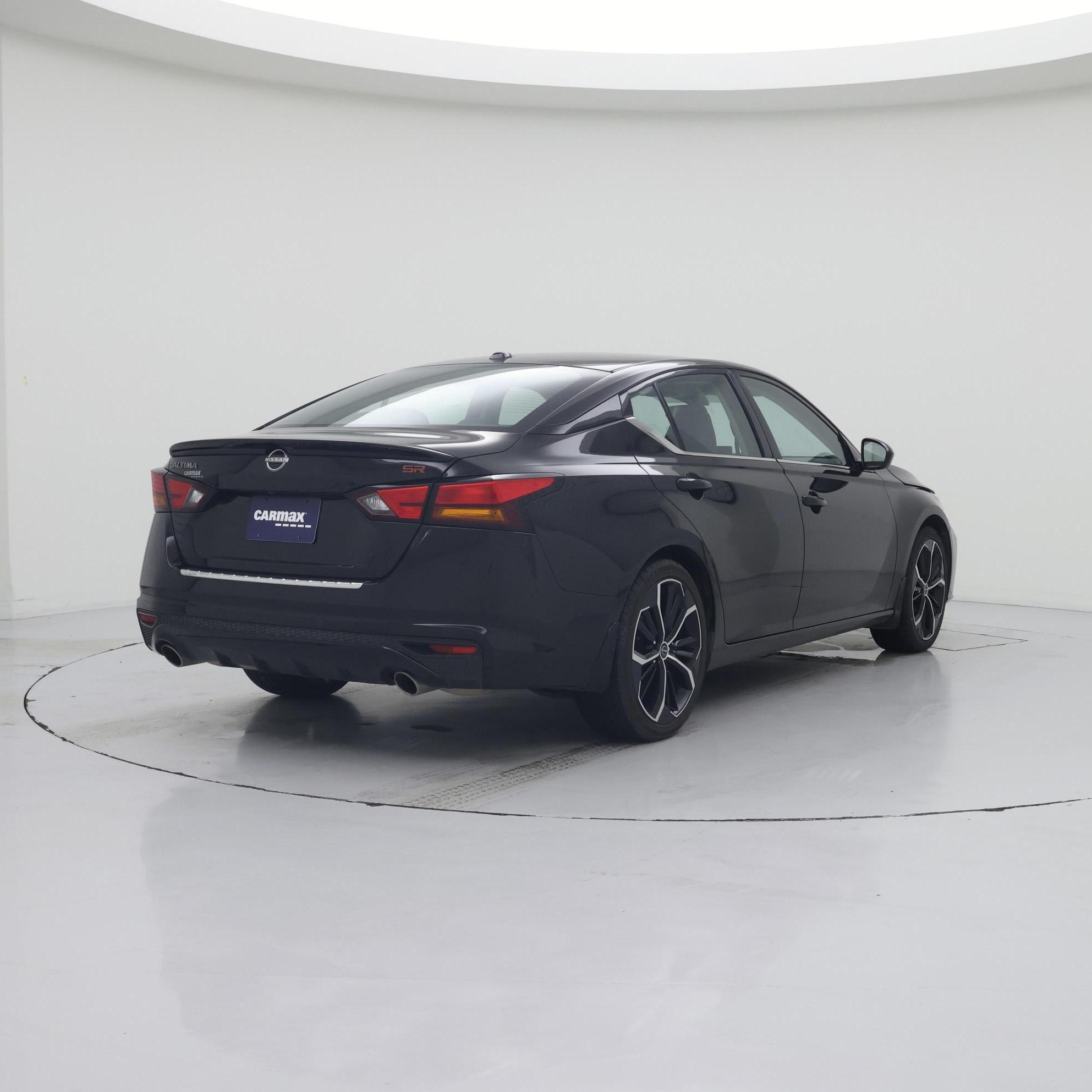 Thumbnail: 2023 Nissan Altima - 8
