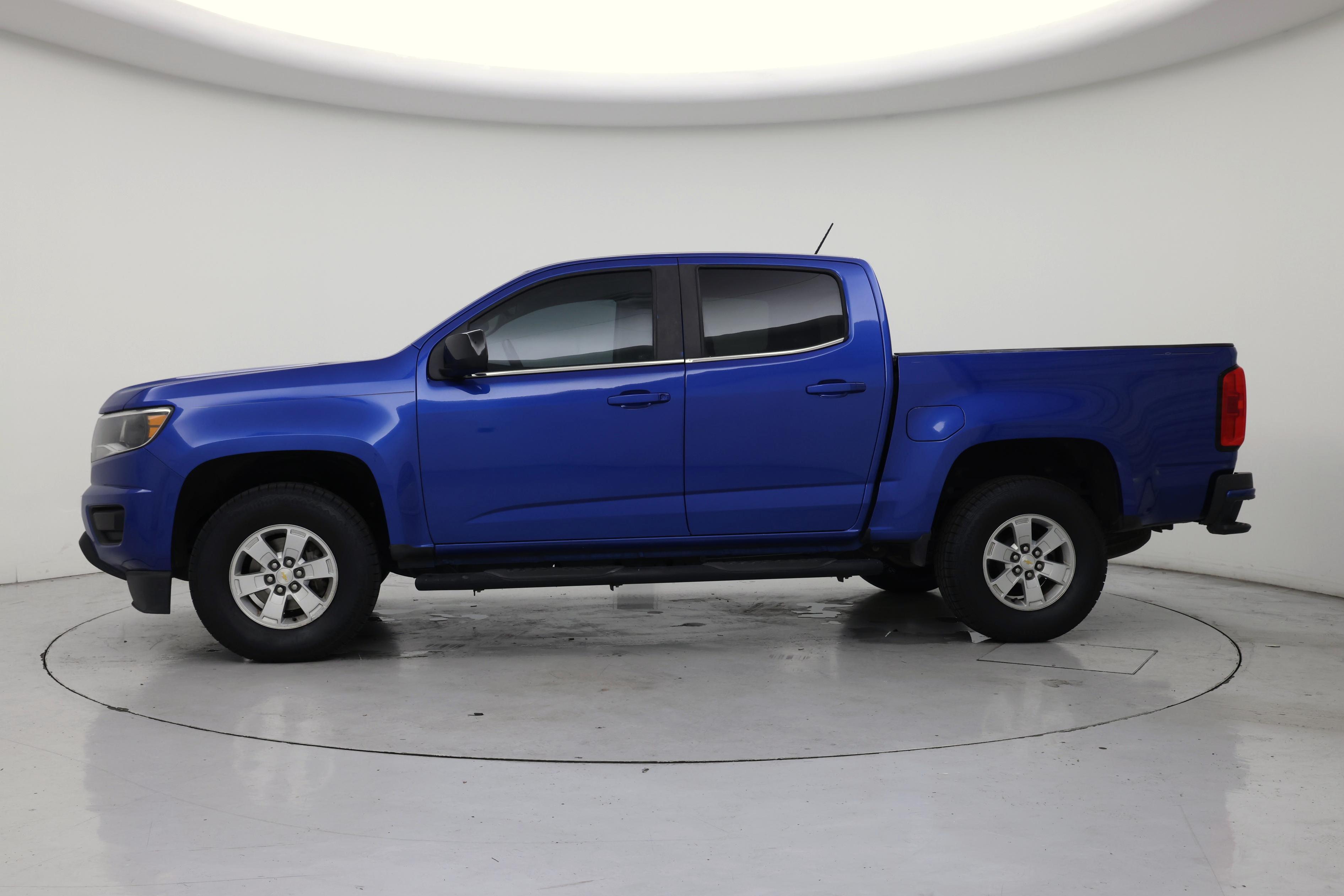 Thumbnail: 2019 Chevrolet Colorado - 3