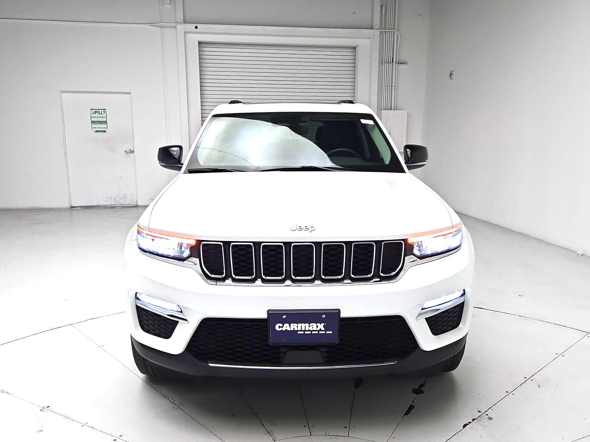 Thumbnail: 2023 Jeep Grand Cherokee - 2