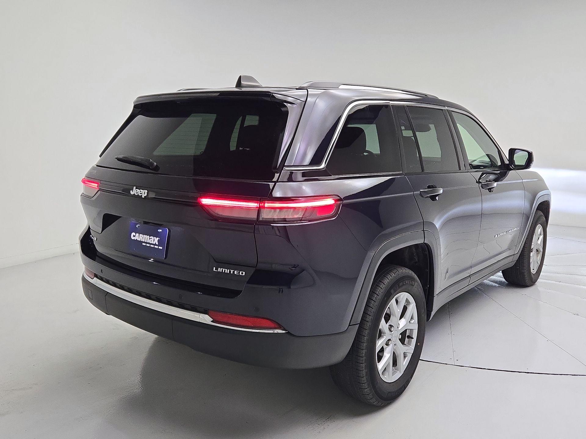 Thumbnail: 2023 Jeep Grand Cherokee - 5