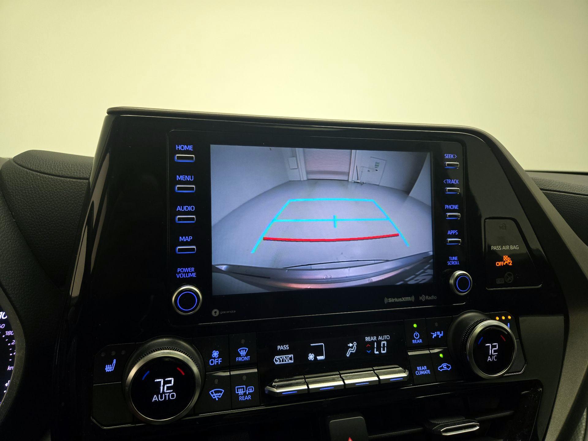 Thumbnail: 2022 Toyota Highlander - 14