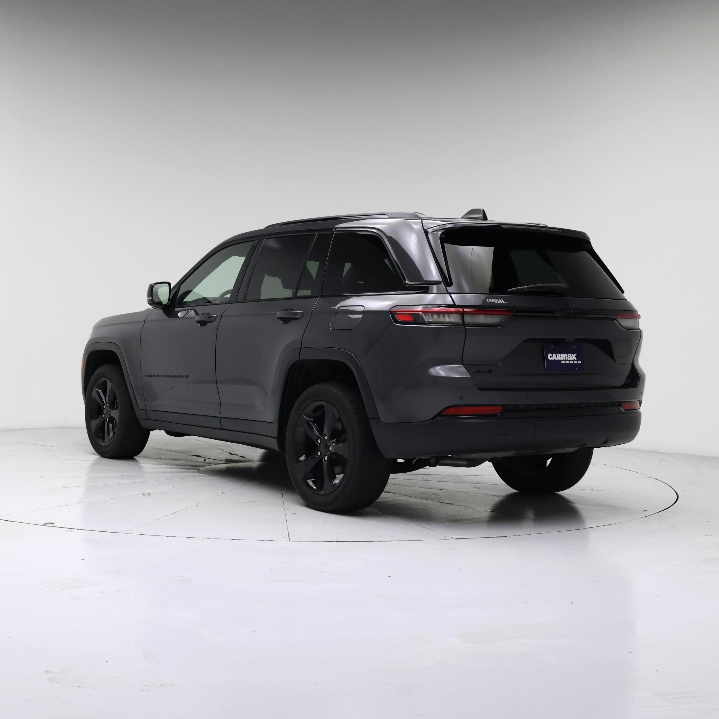 Thumbnail: 2023 Jeep Grand Cherokee - 2