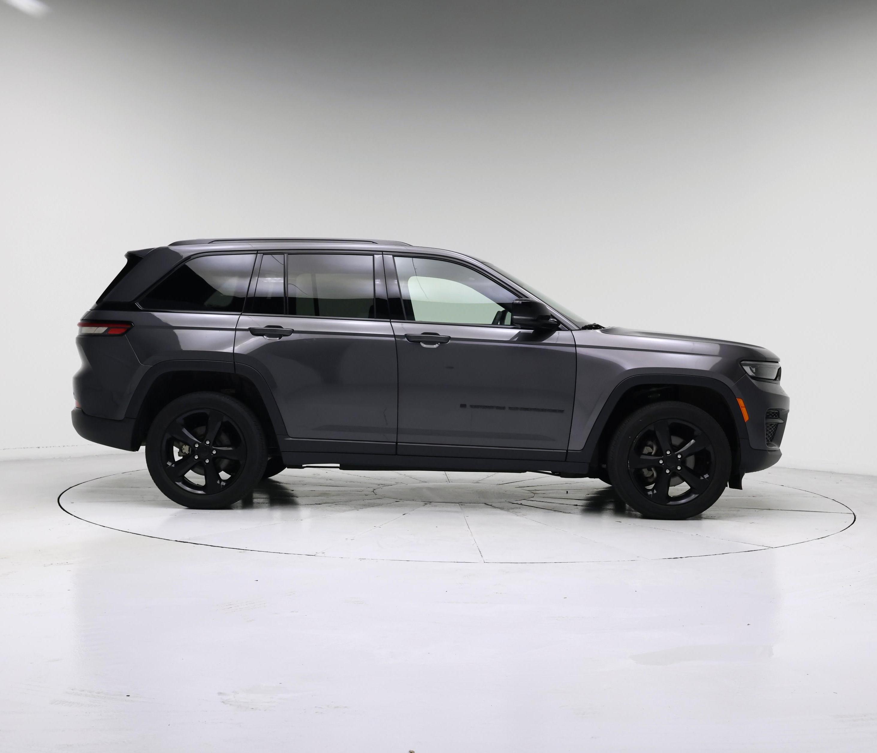 Thumbnail: 2023 Jeep Grand Cherokee - 7