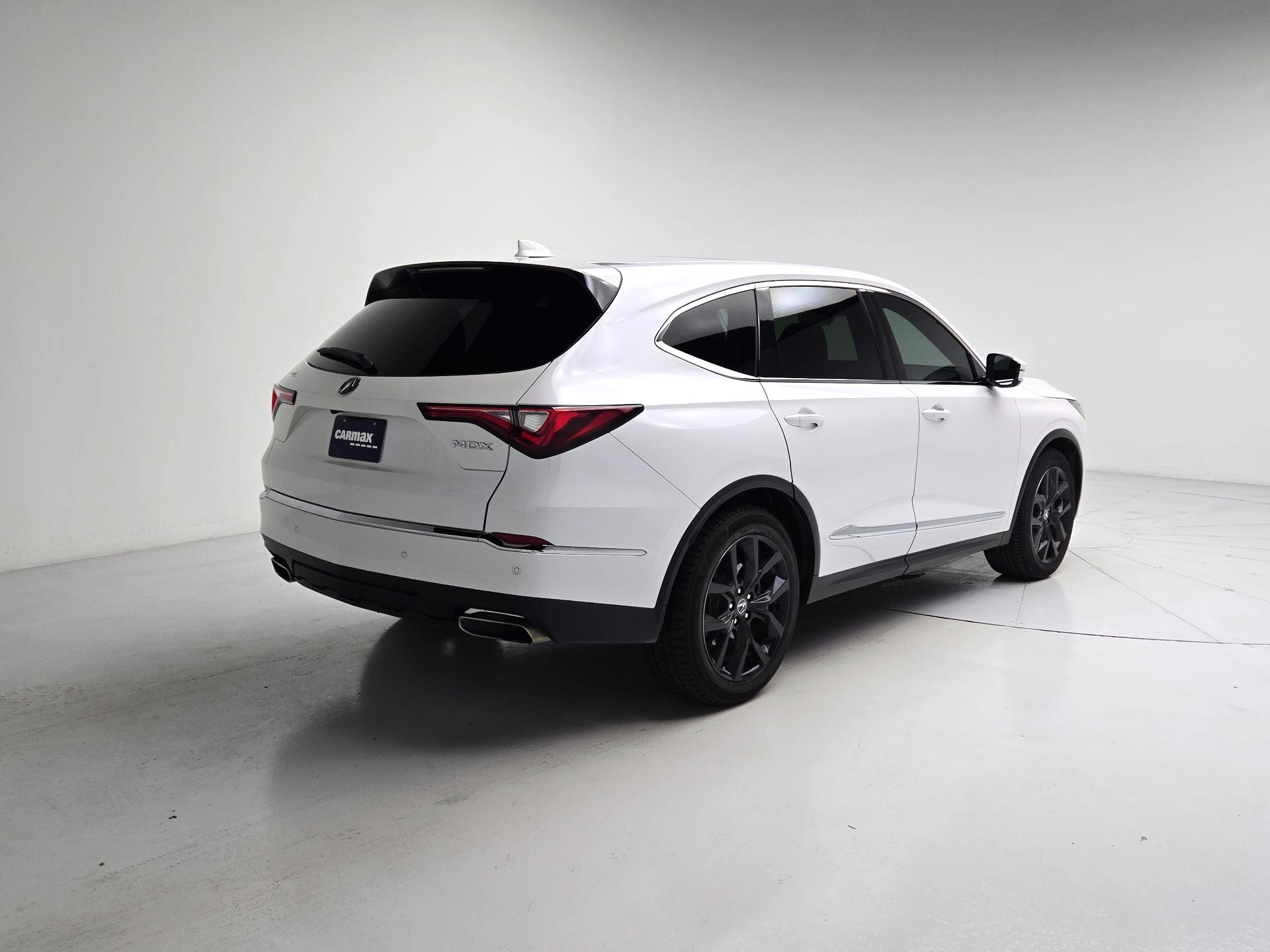 Thumbnail: 2023 Acura MDX - 5