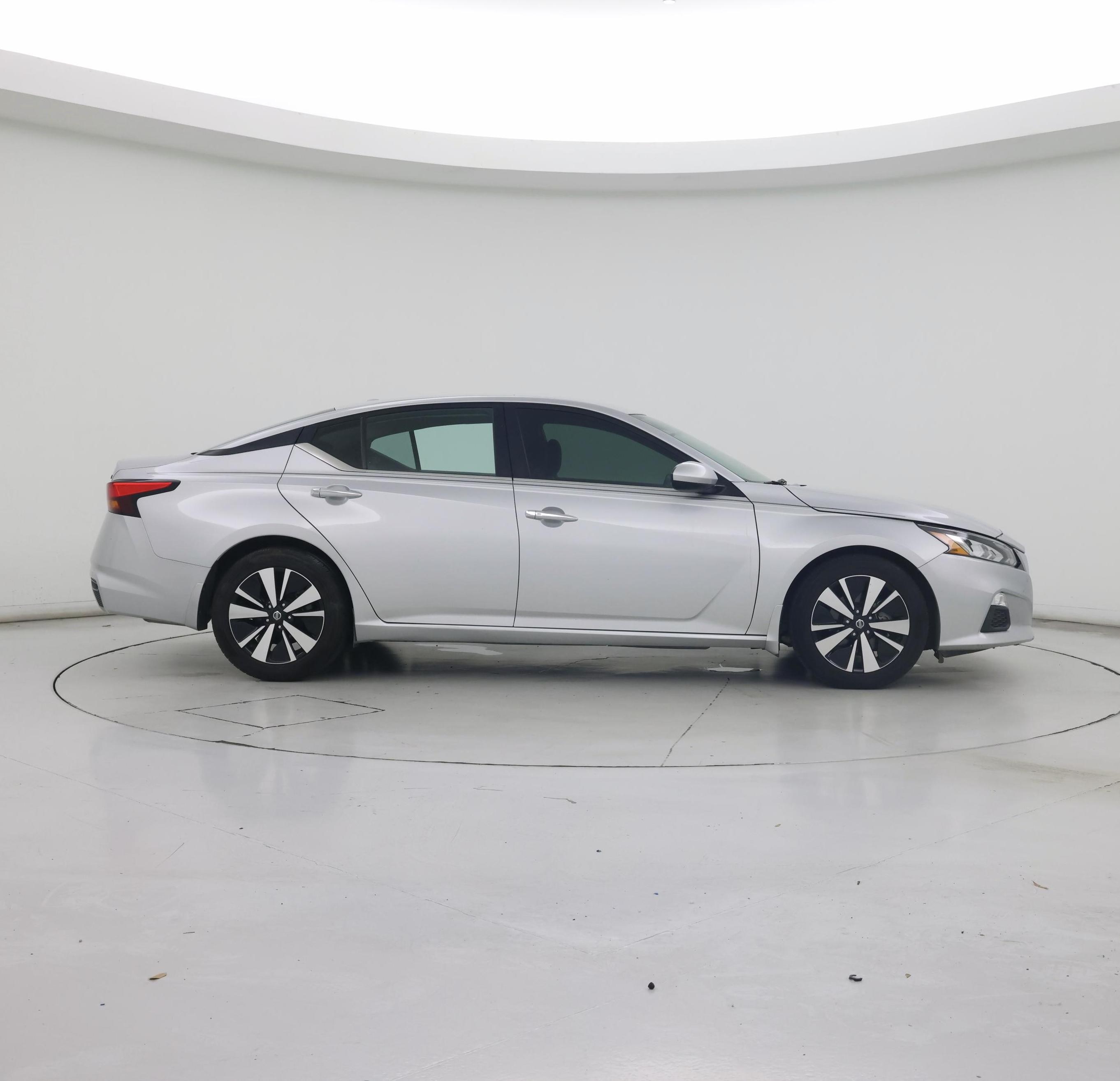 Thumbnail: 2021 Nissan Altima - 7