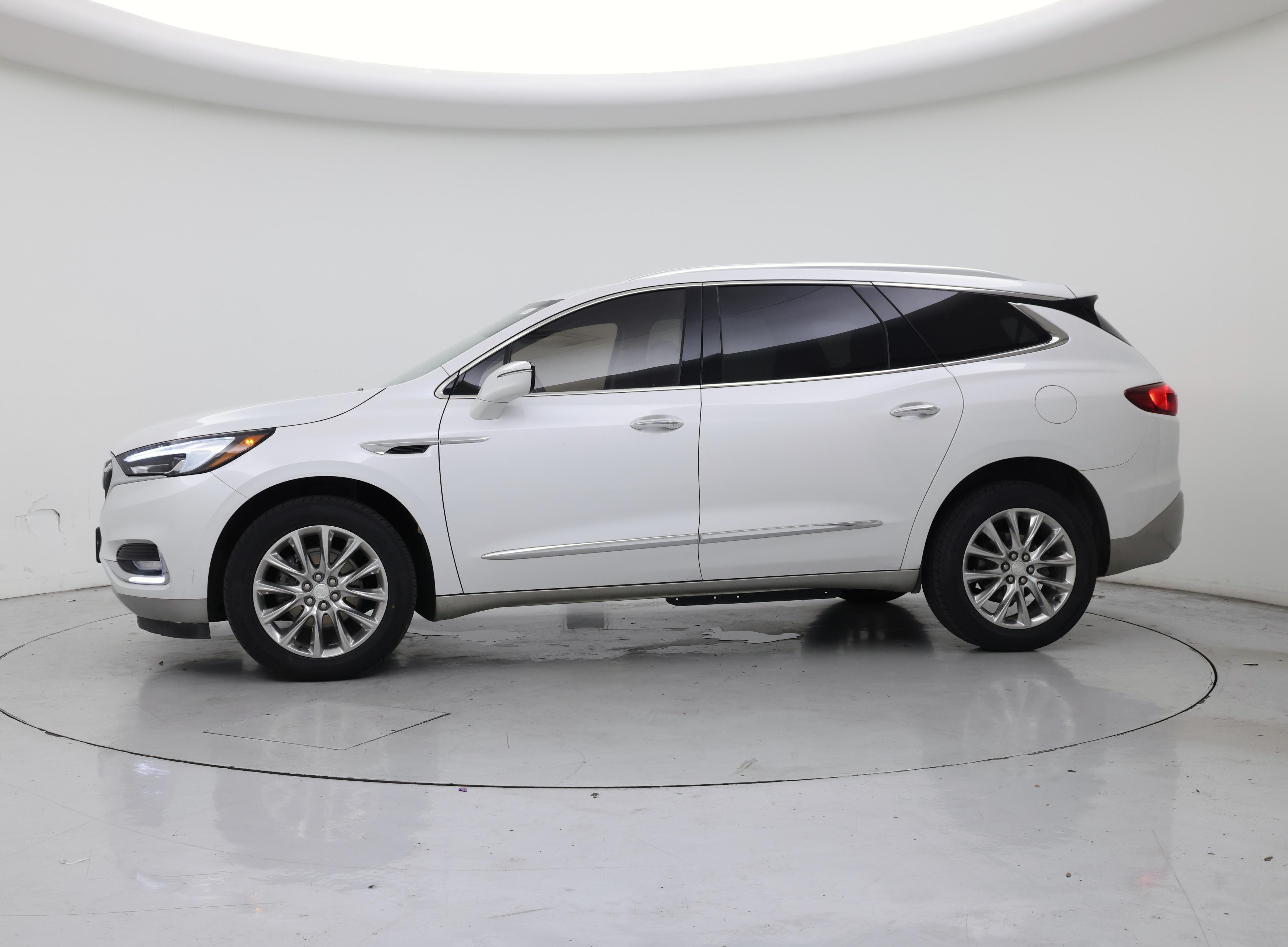 Thumbnail: 2021 Buick Enclave - 3