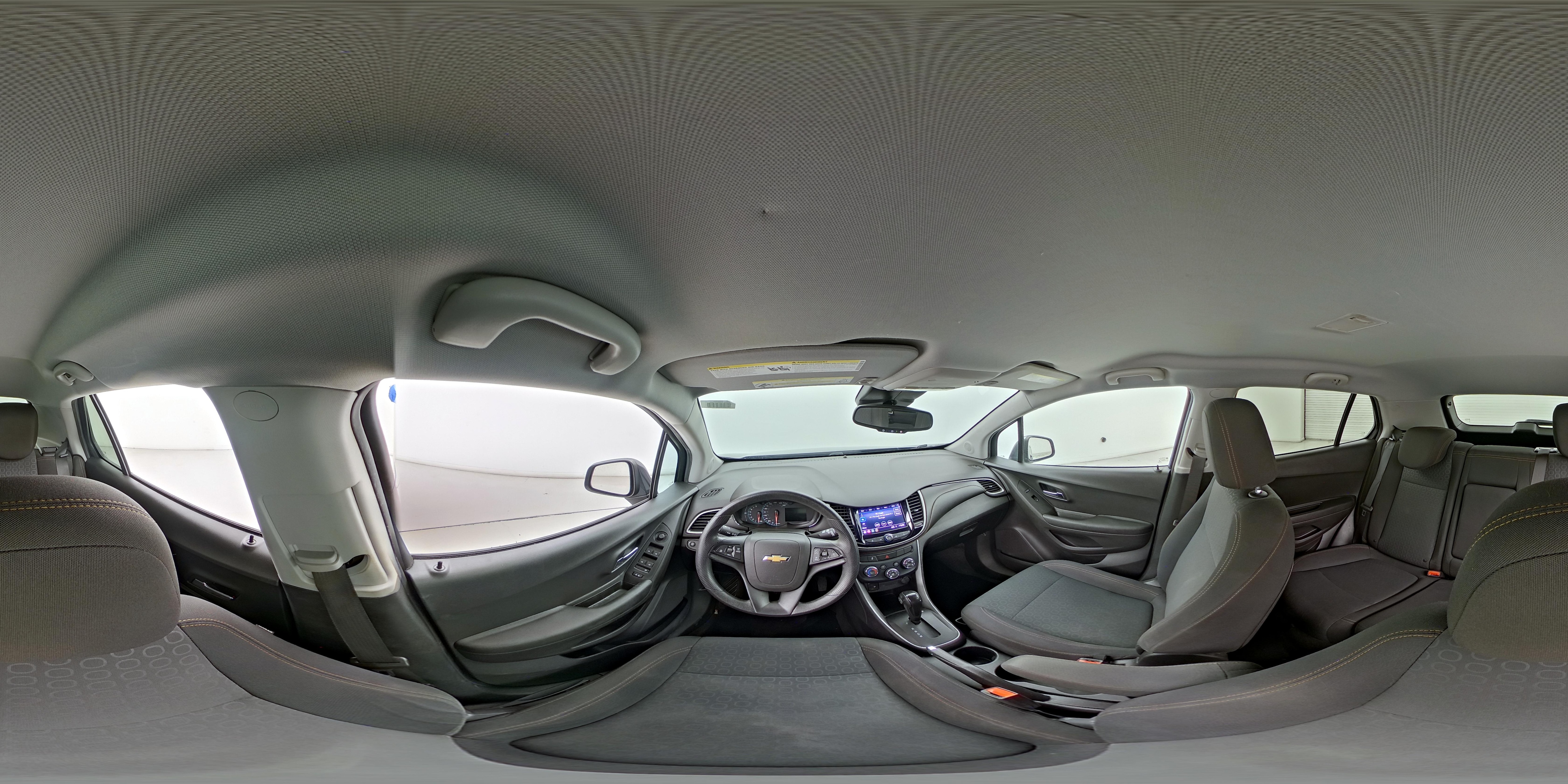 2020 Chevrolet Trax LS - Photo 26
