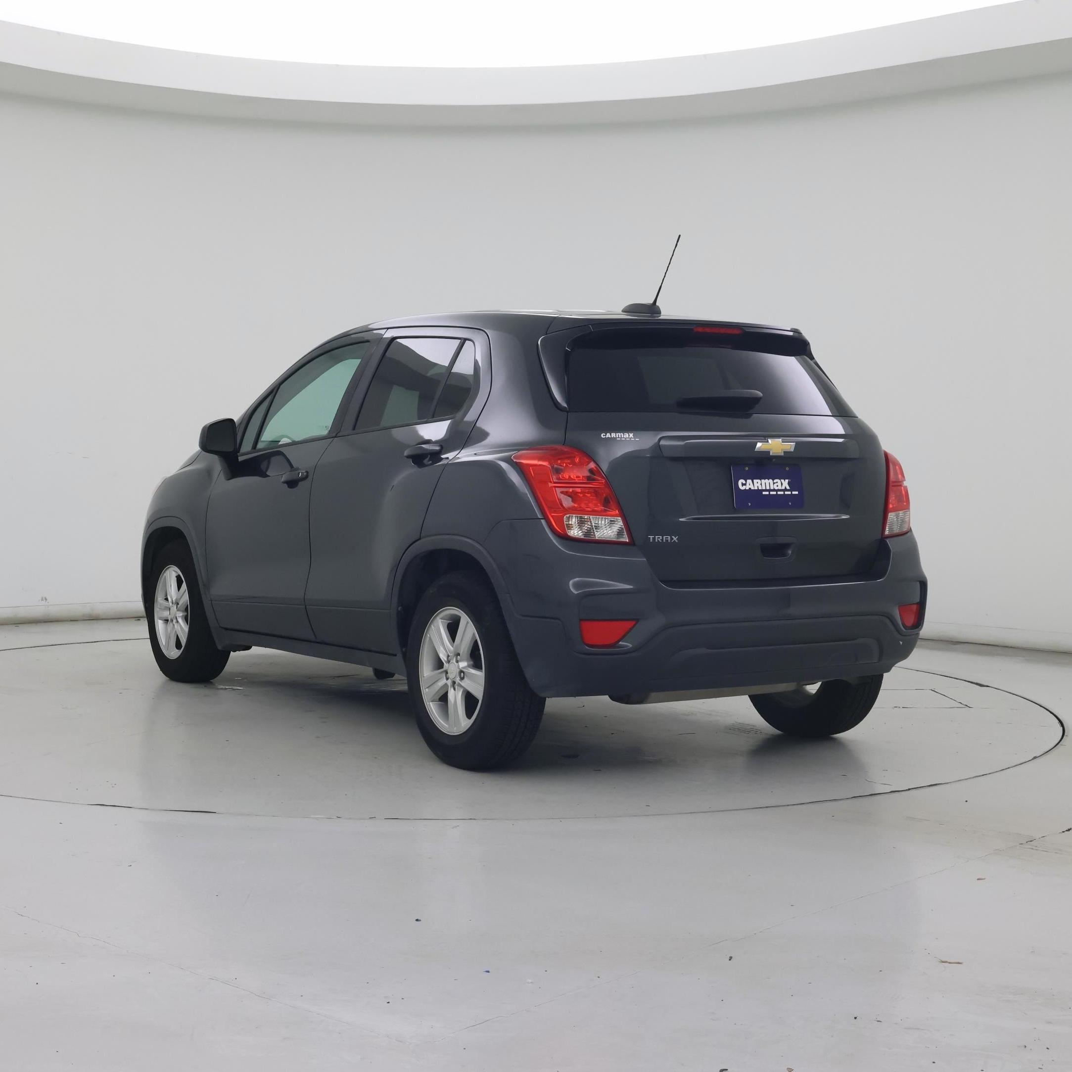 Thumbnail: 2020 Chevrolet Trax - 2