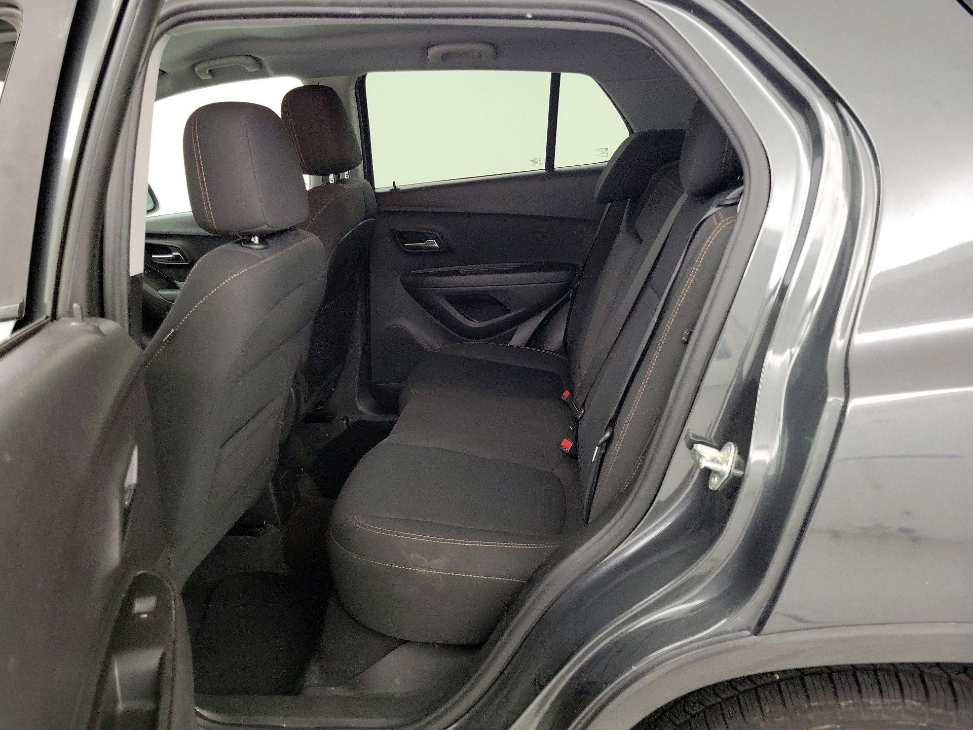 Thumbnail: 2020 Chevrolet Trax - 19