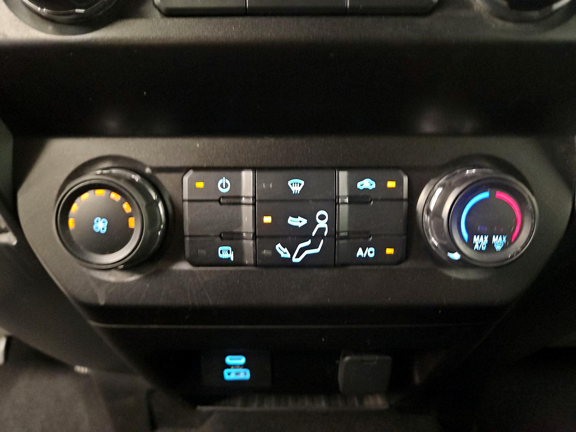 Thumbnail: 2021 Ford F-250 - 16