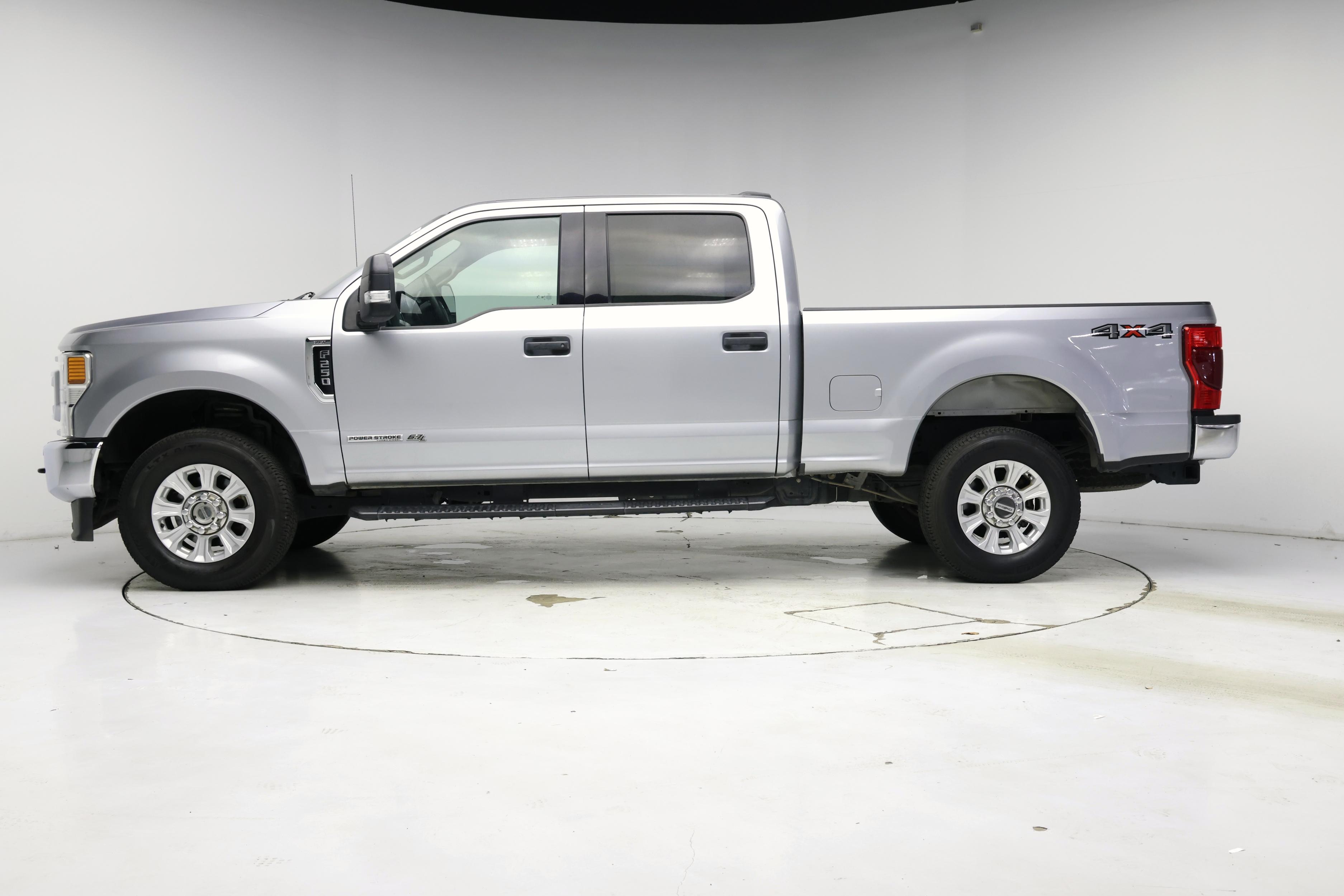 Thumbnail: 2021 Ford F-250 - 3