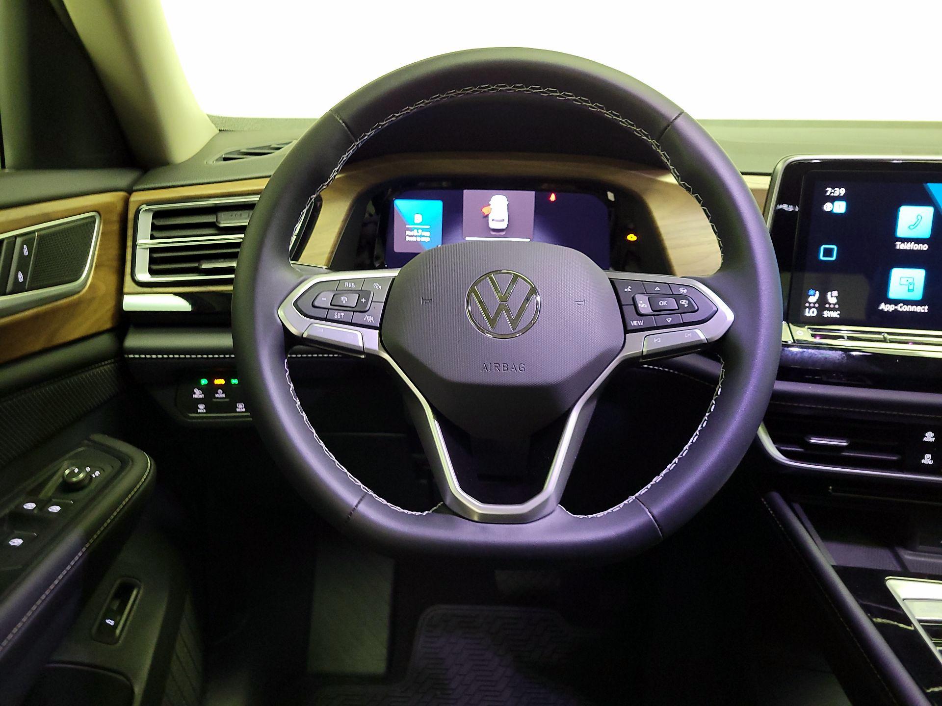 Thumbnail: 2024 Volkswagen Atlas - 9
