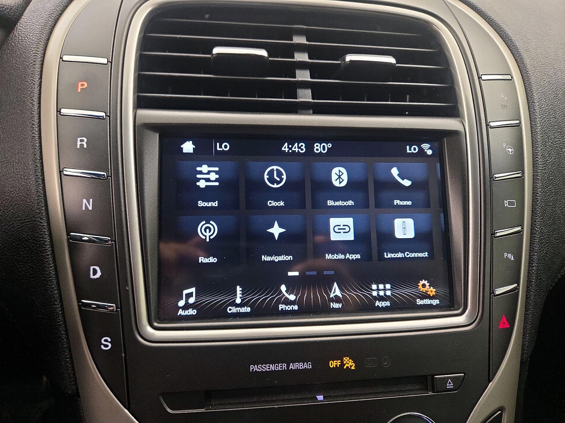 Thumbnail: 2019 Lincoln Nautilus - 18