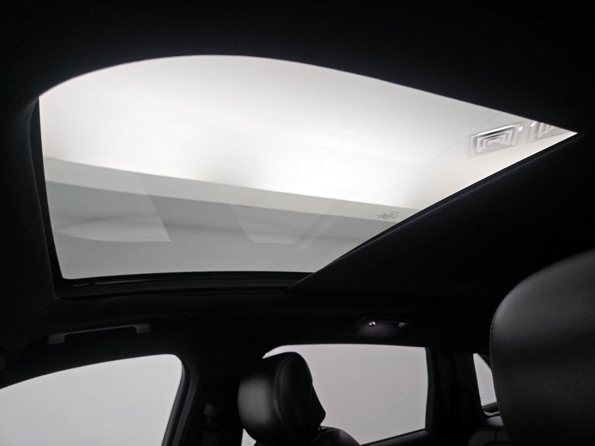 Thumbnail: 2019 Lincoln Nautilus - 20