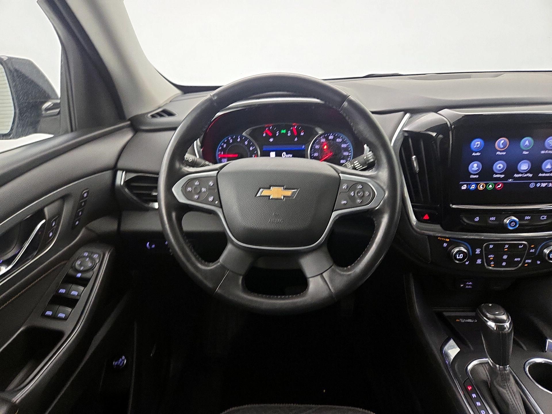 Thumbnail: 2020 Chevrolet Traverse - 10