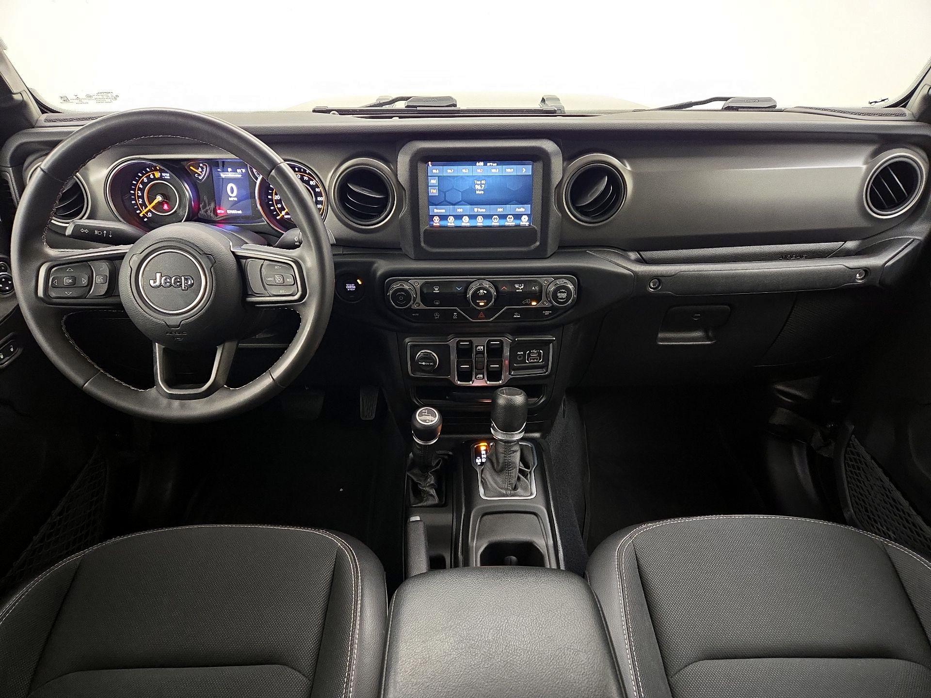 Thumbnail: 2023 Jeep Gladiator - 9