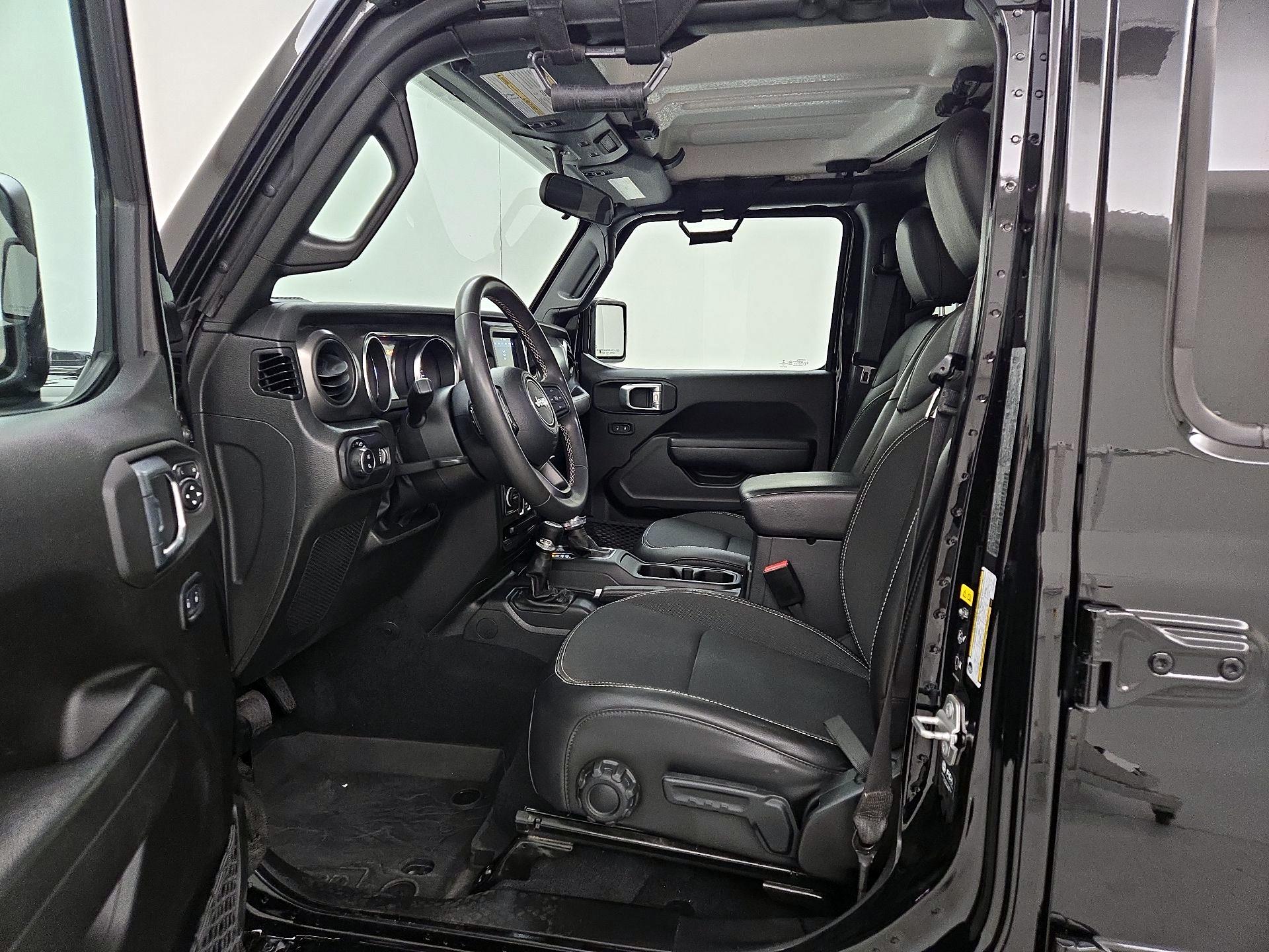 Thumbnail: 2023 Jeep Gladiator - 11