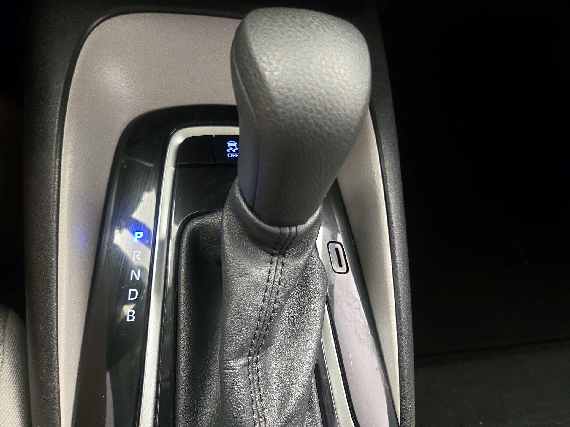 Thumbnail: 2021 Toyota Corolla - 17