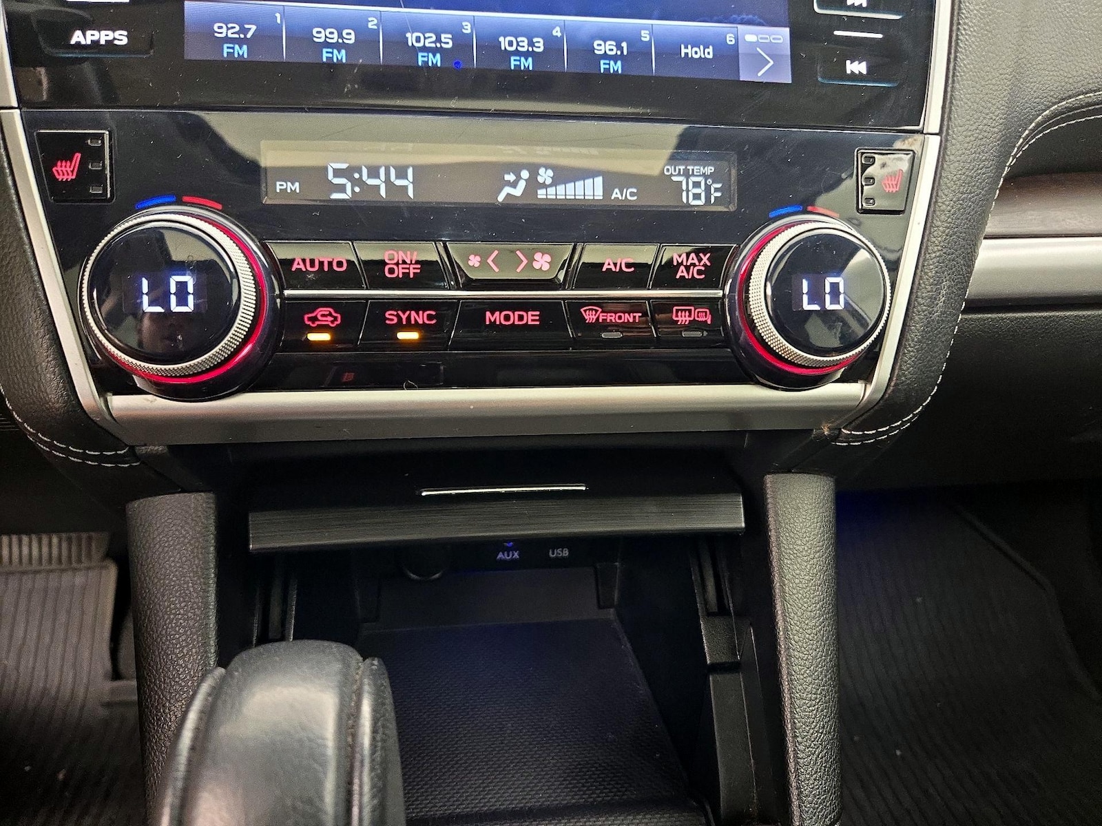 2018 Subaru Outback Limited - Photo 17